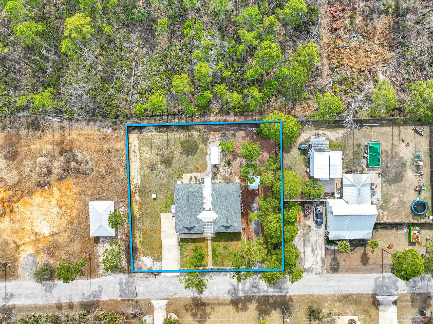 THOMPSON PLANTATION - Residential