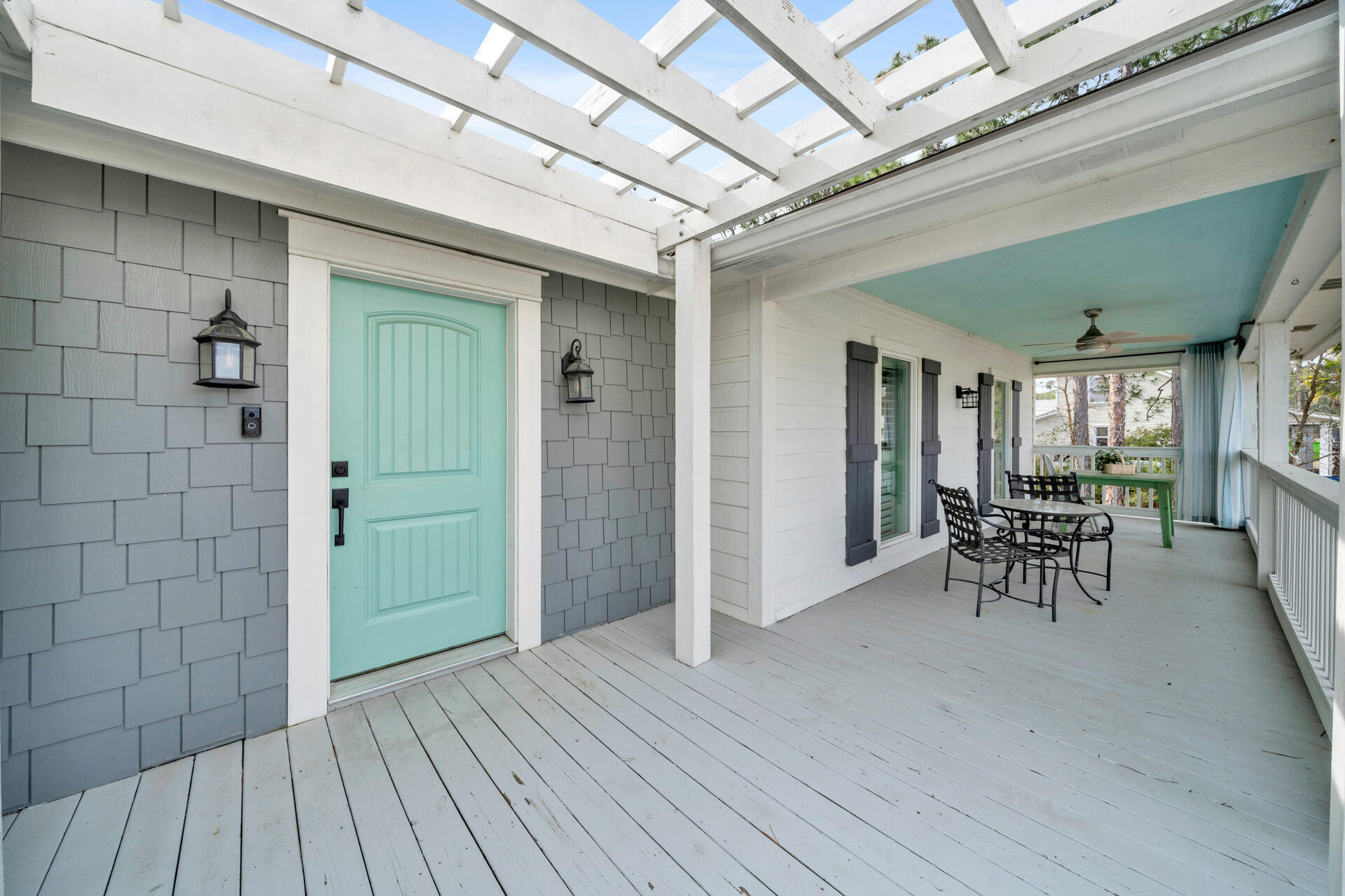 THOMPSON PLANTATION - Residential