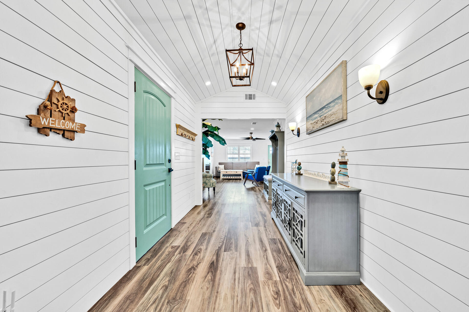 THOMPSON PLANTATION - Residential