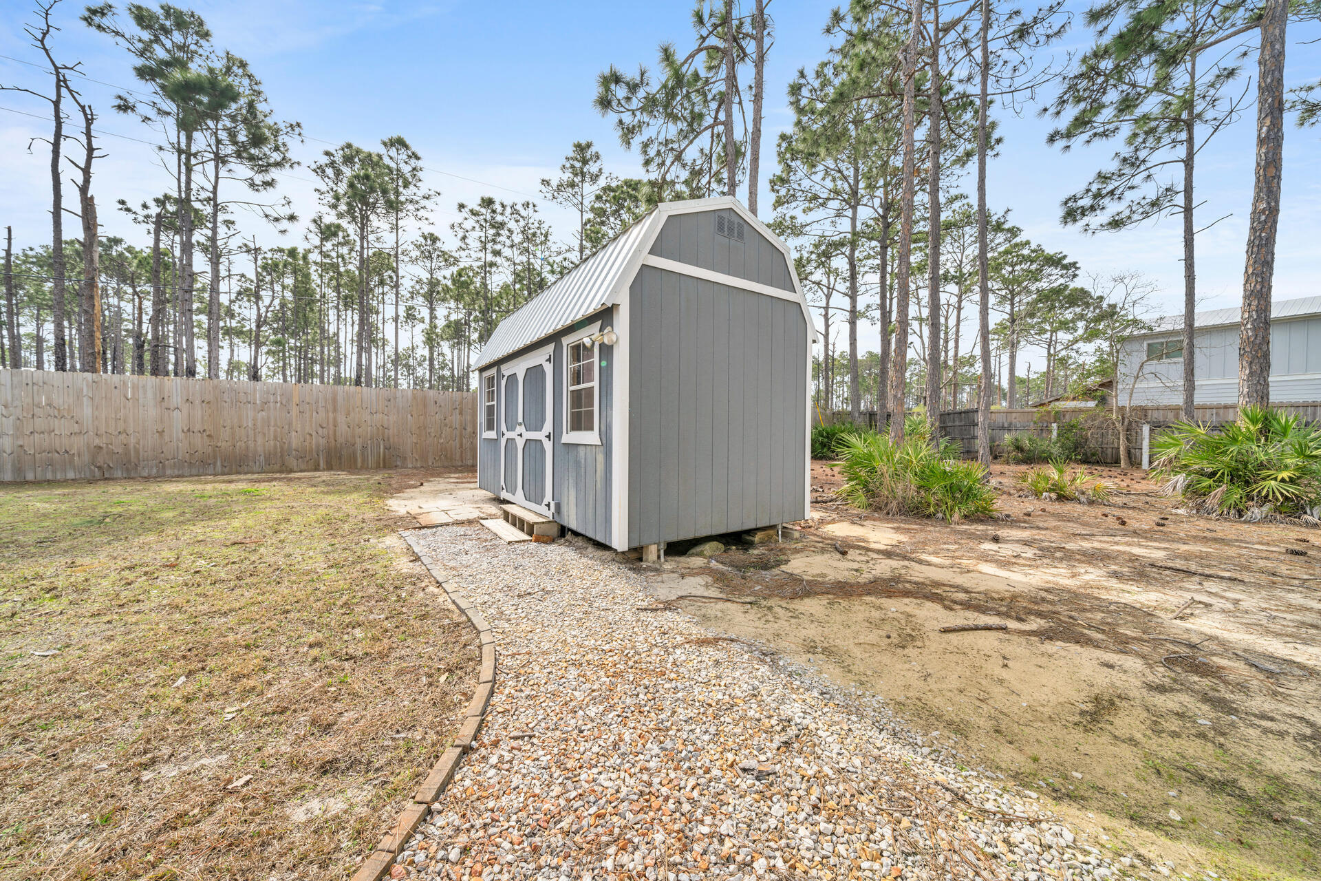THOMPSON PLANTATION - Residential