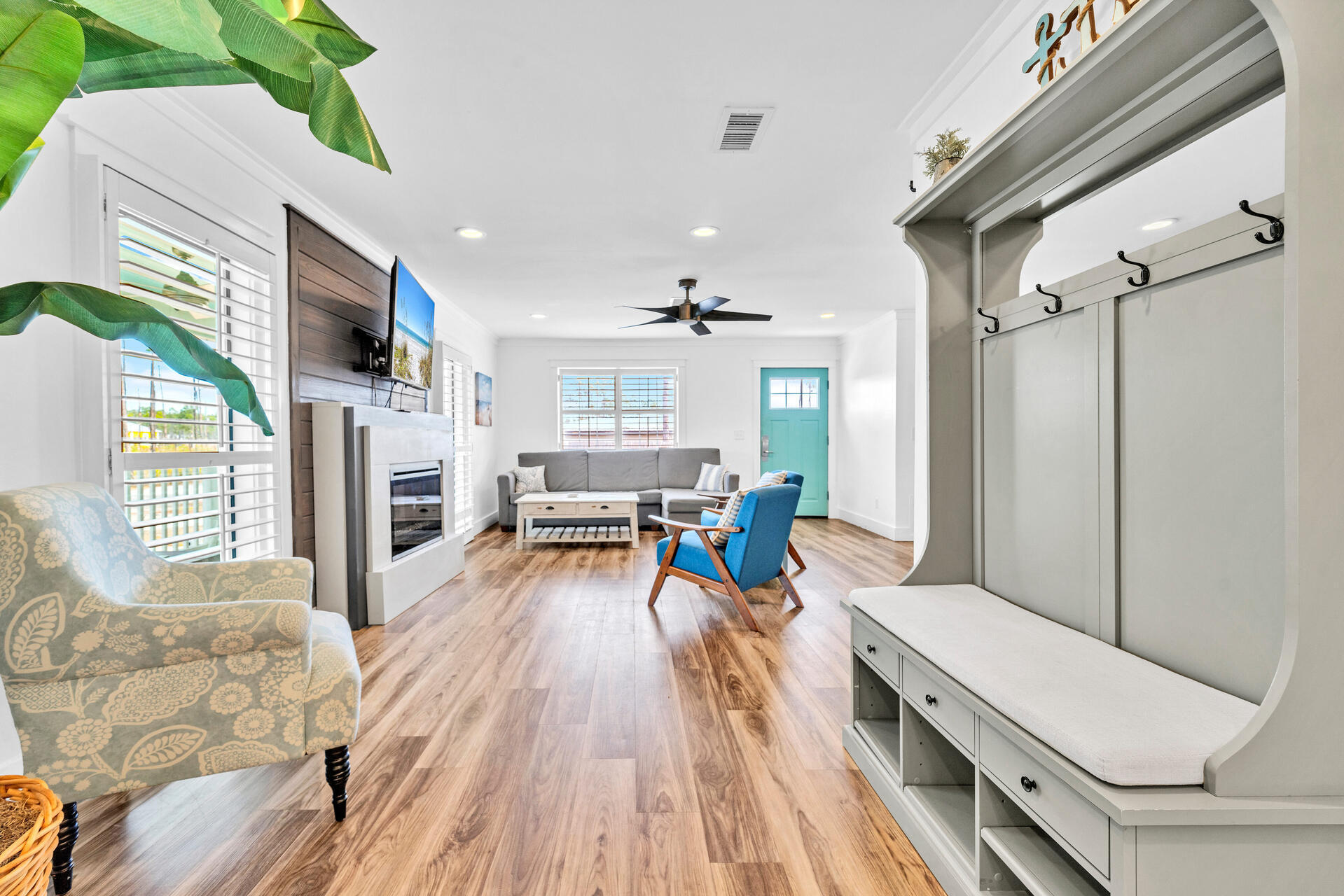 THOMPSON PLANTATION - Residential