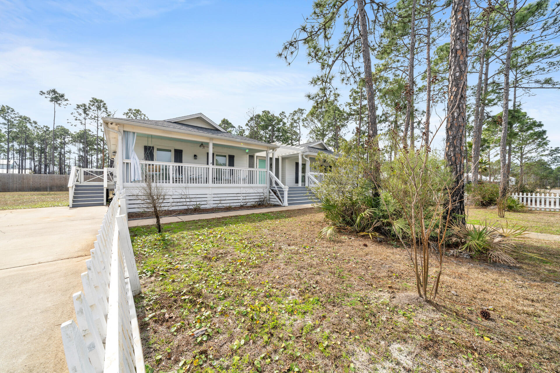 THOMPSON PLANTATION - Residential