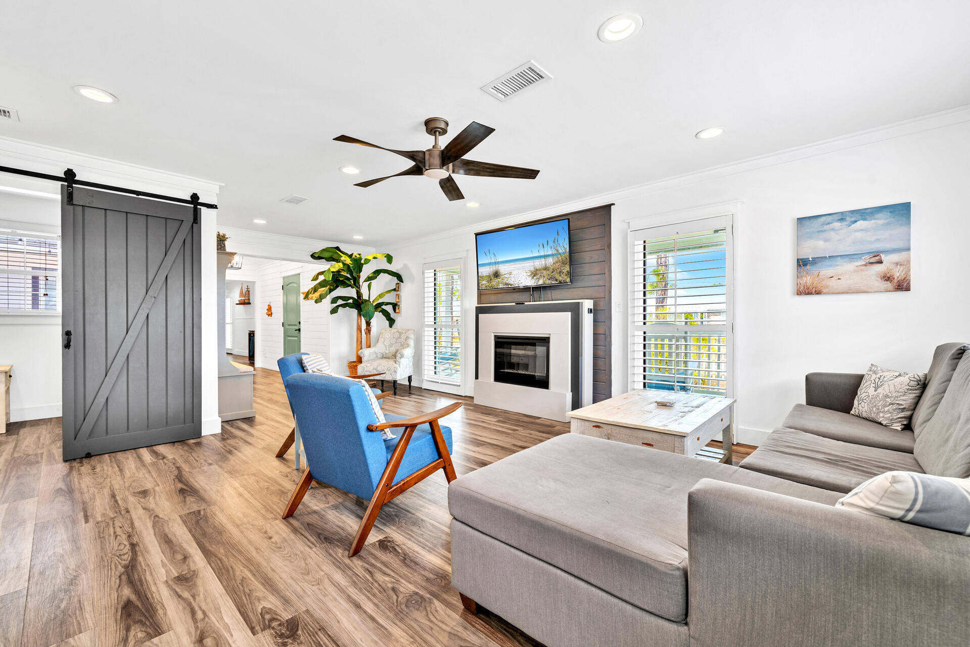 THOMPSON PLANTATION - Residential