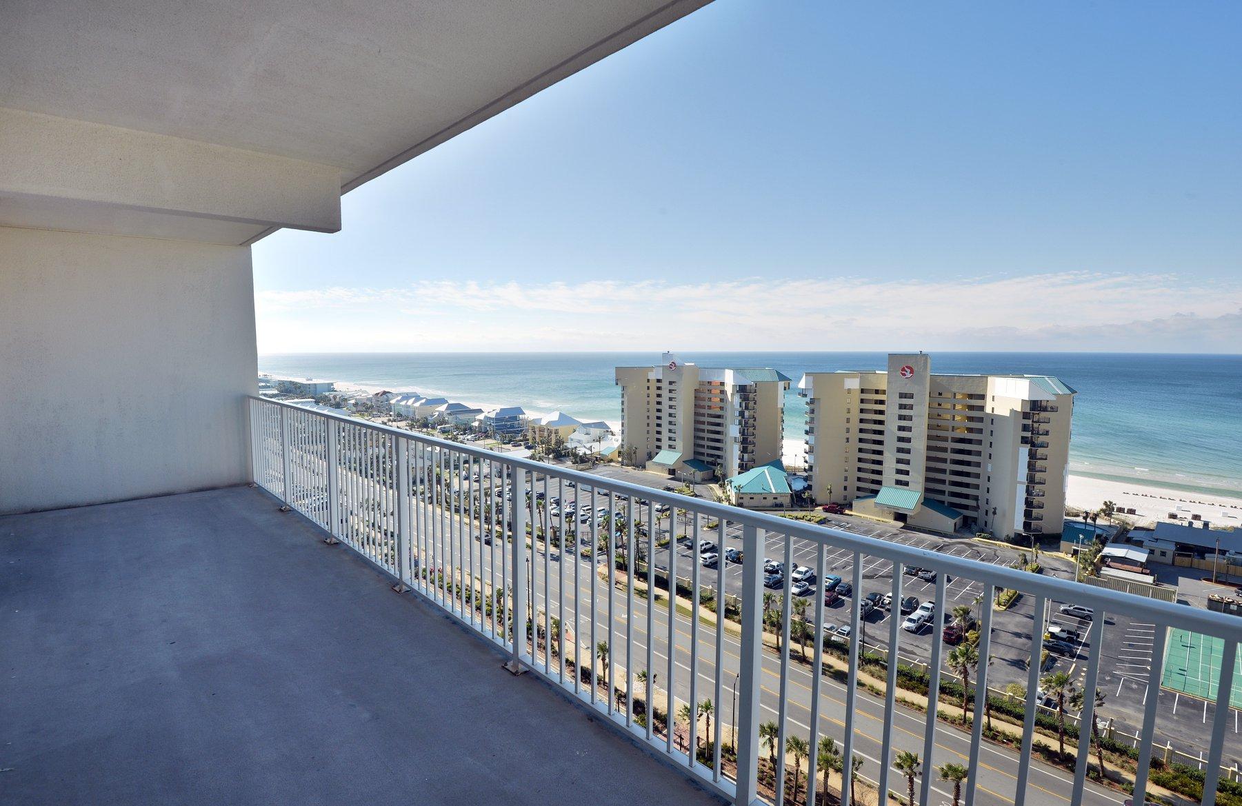 Laketown Wharf - Residential