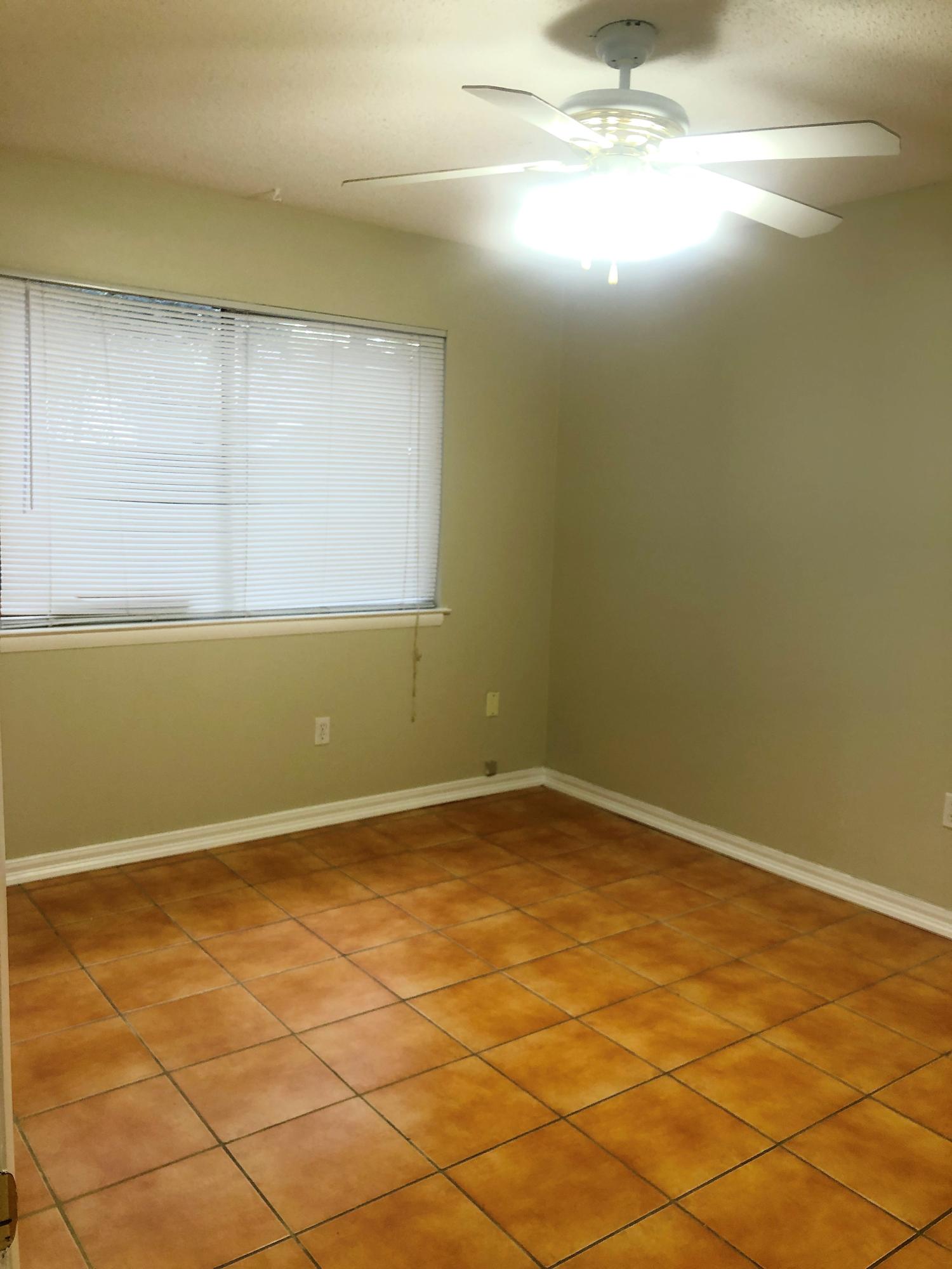 COLLEGE PARK CONDO - Residential Lease