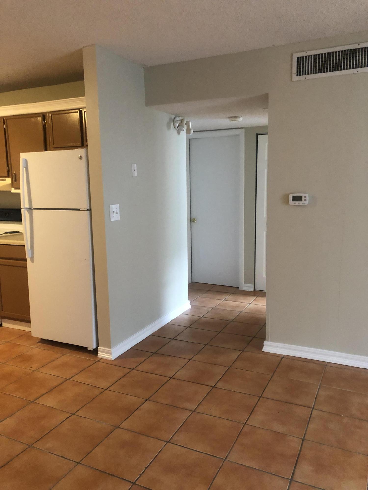 COLLEGE PARK CONDO - Residential Lease