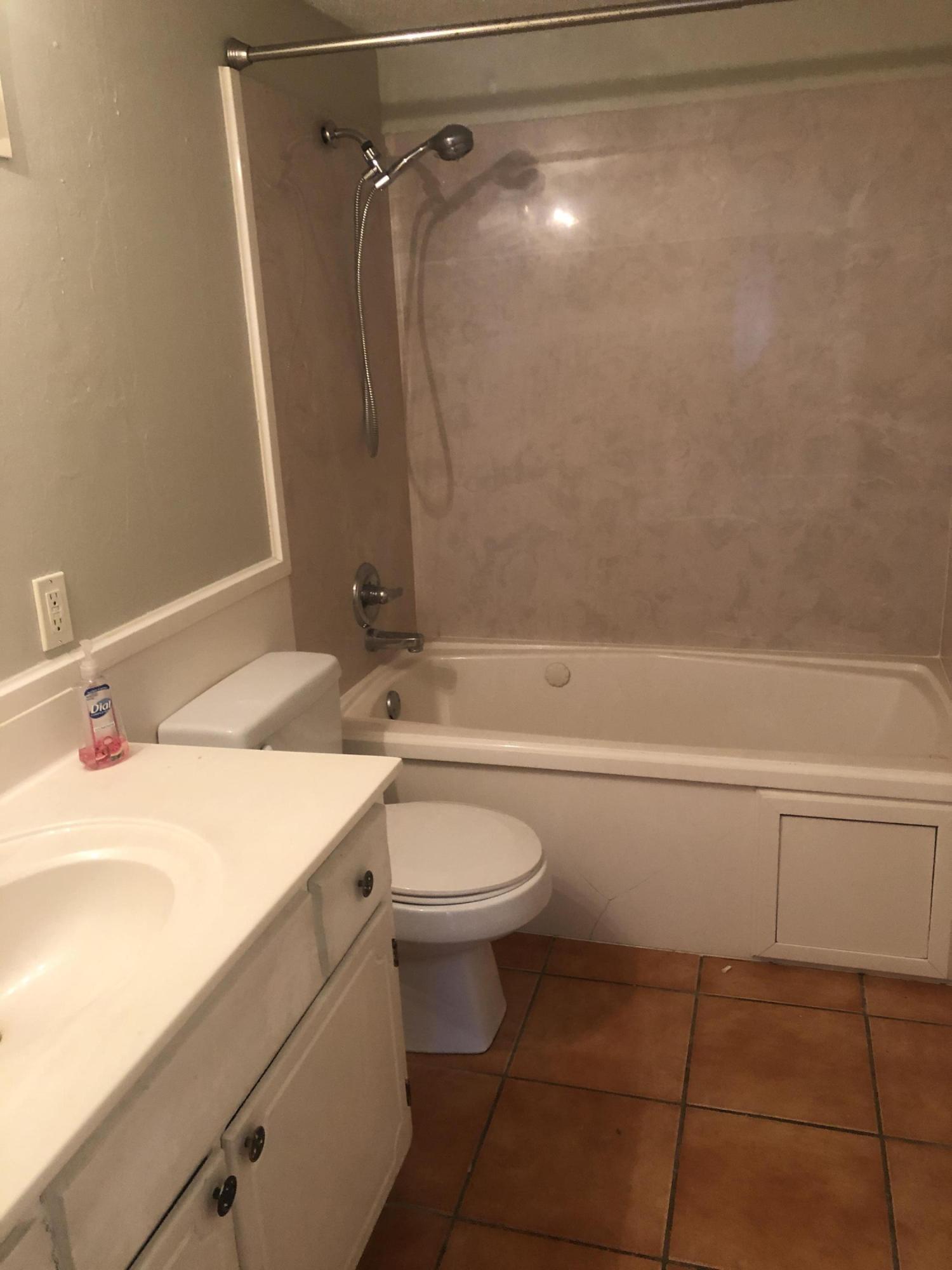 COLLEGE PARK CONDO - Residential Lease
