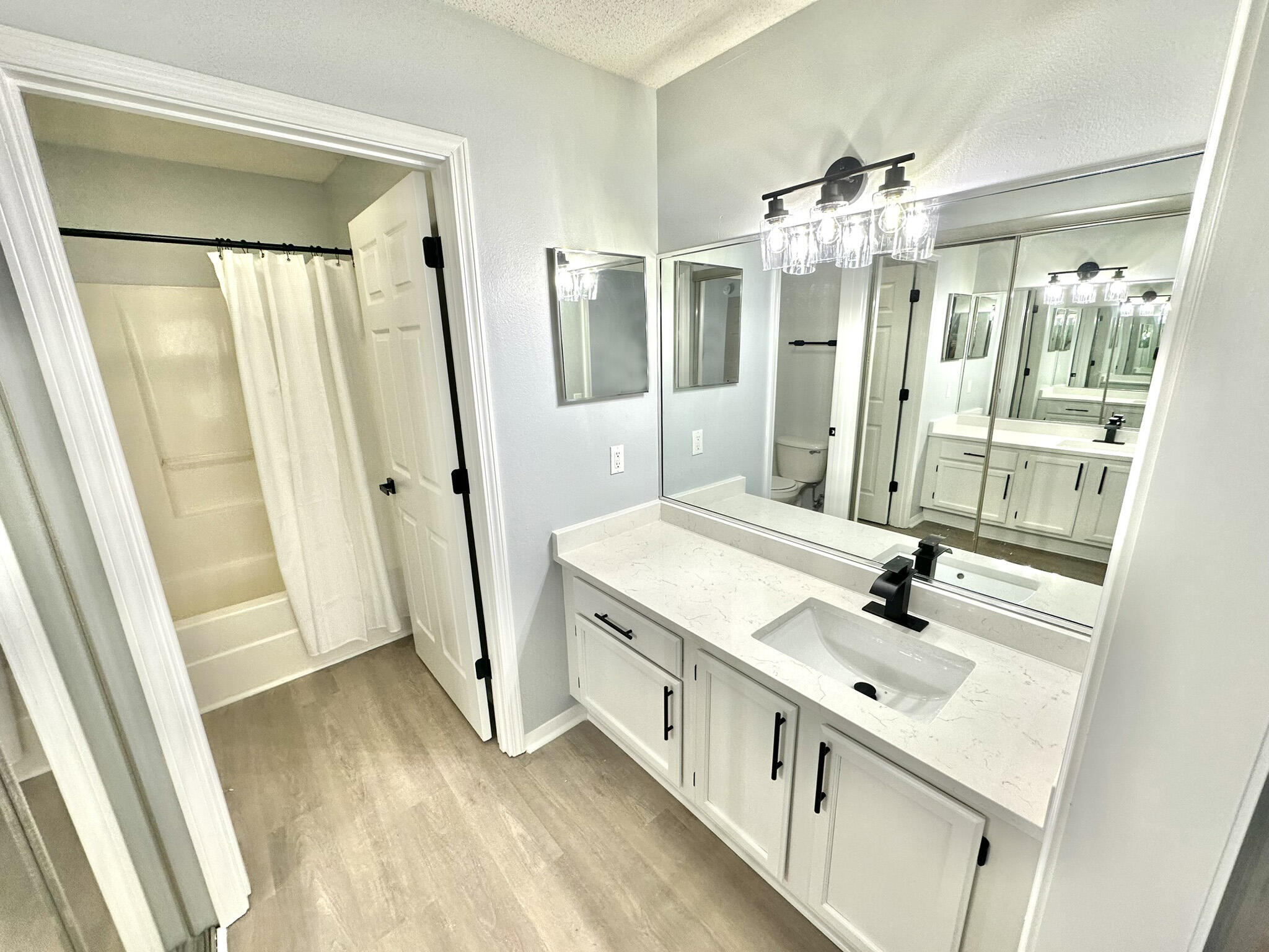 POINT OF VIEW - Residential Lease
