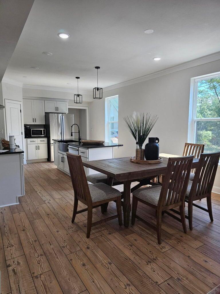 MAGNOLIA BEACH - Residential