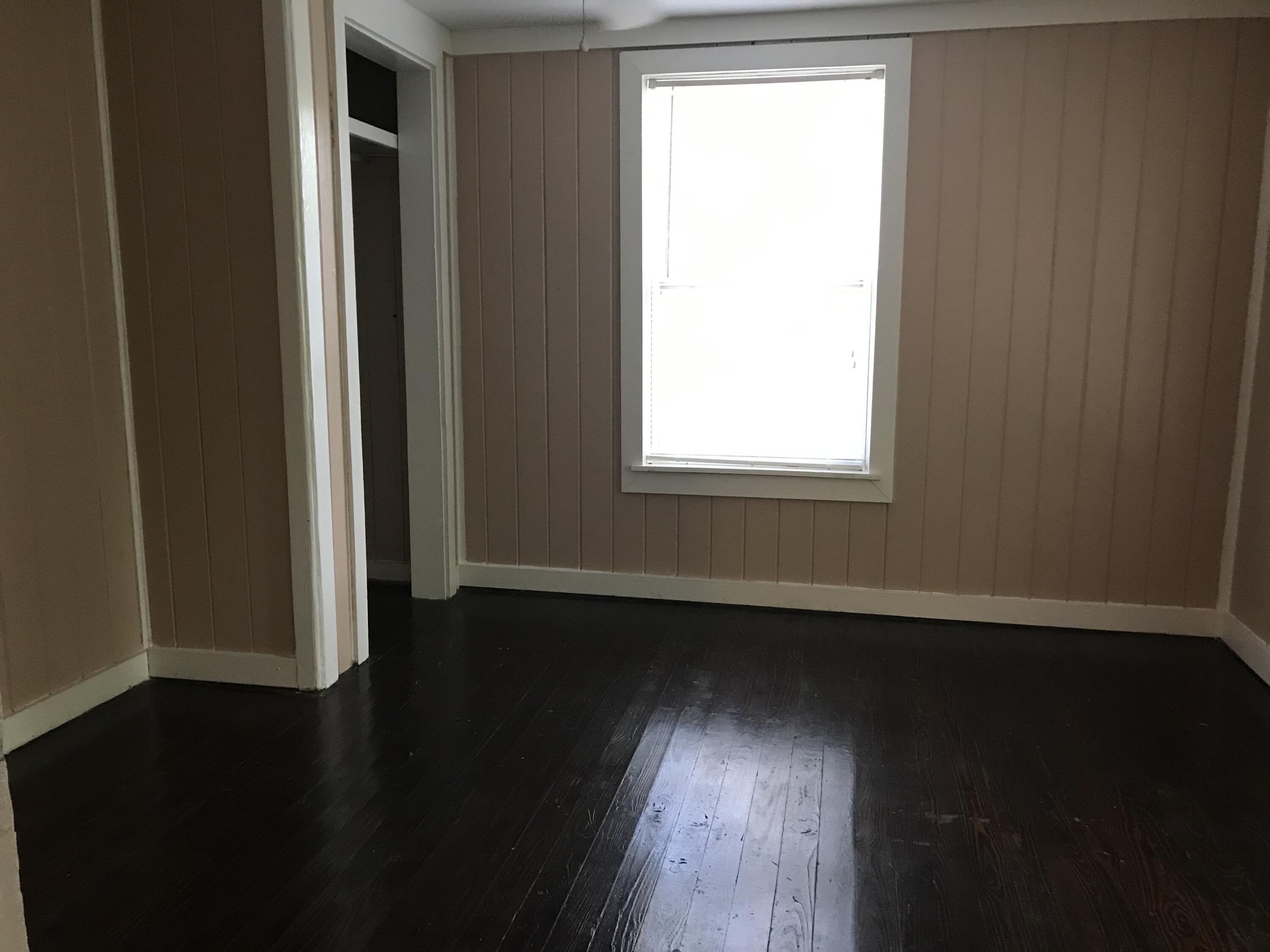 METES & BOUNDS - Residential Lease