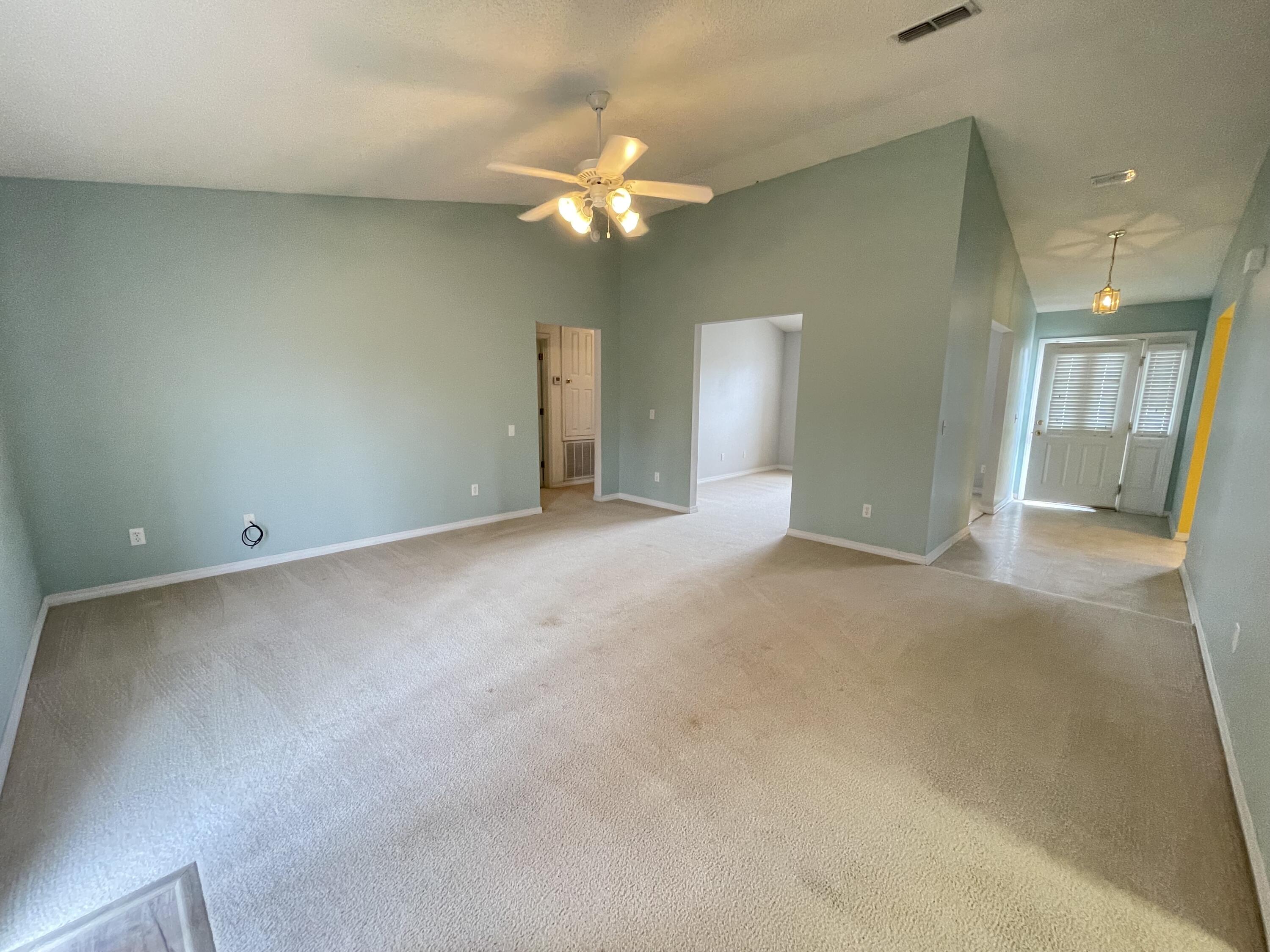 COUNTRYVIEW ESTATES 10TH ADDN - Residential Lease