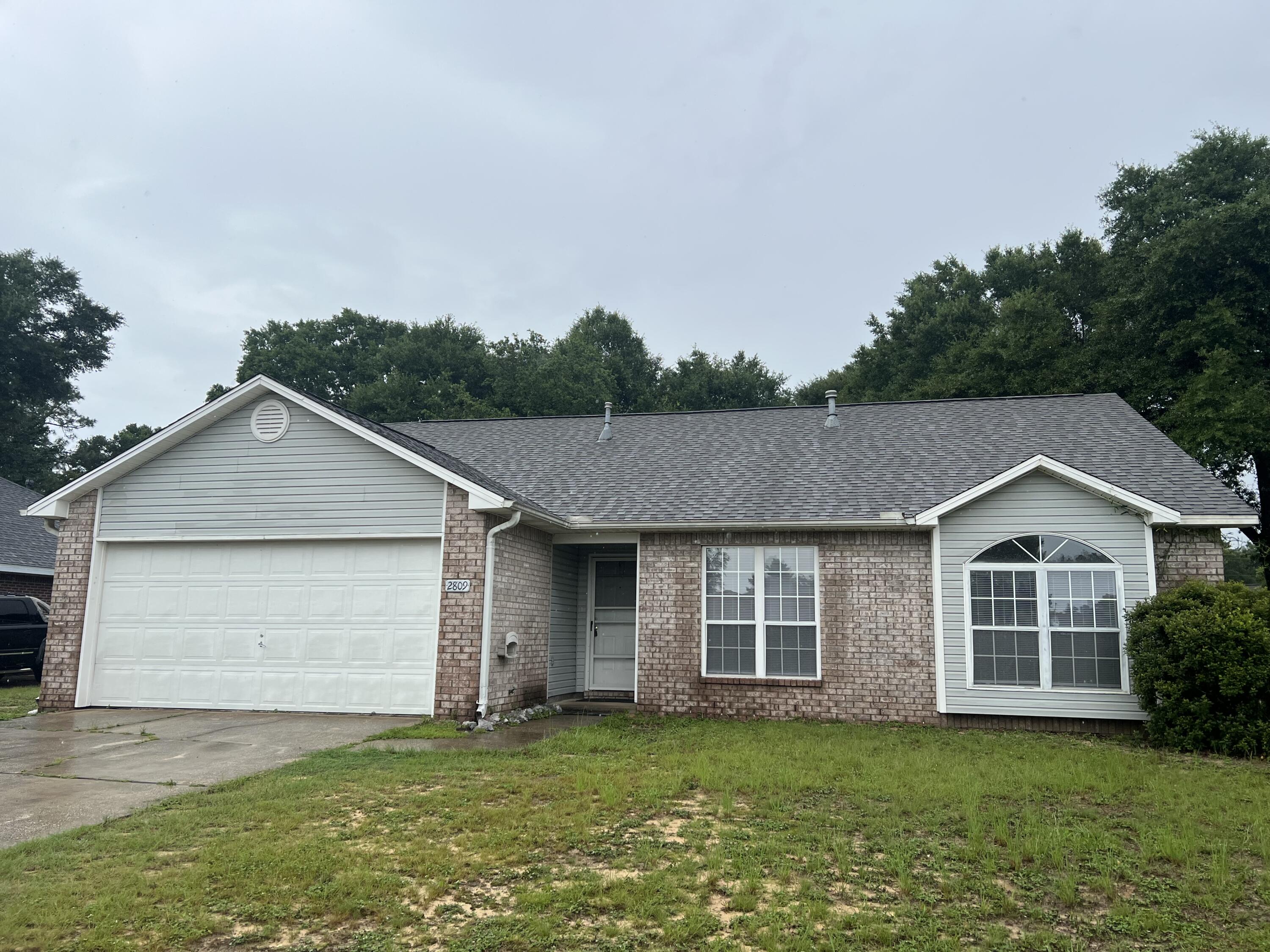 CHEROKEE BEND S/D - Residential Lease