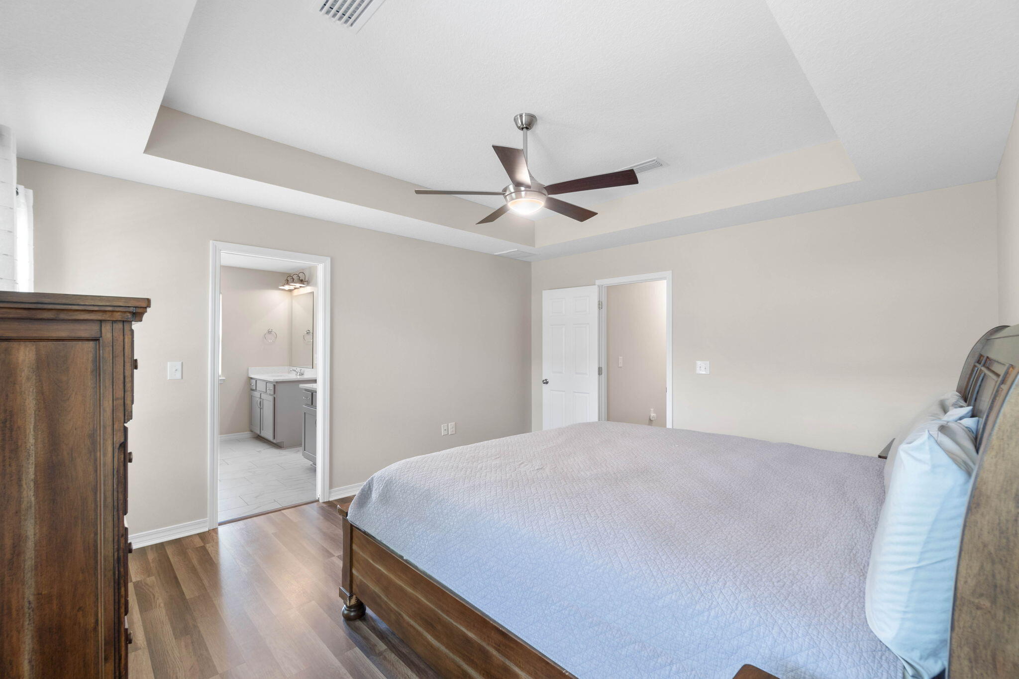 GARDEN CITY - Residential