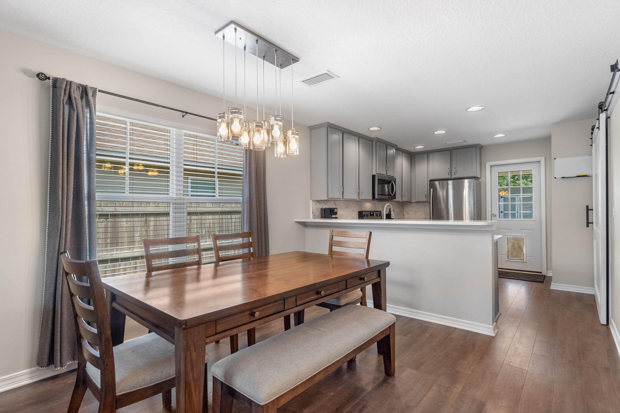 GARDEN CITY - Residential