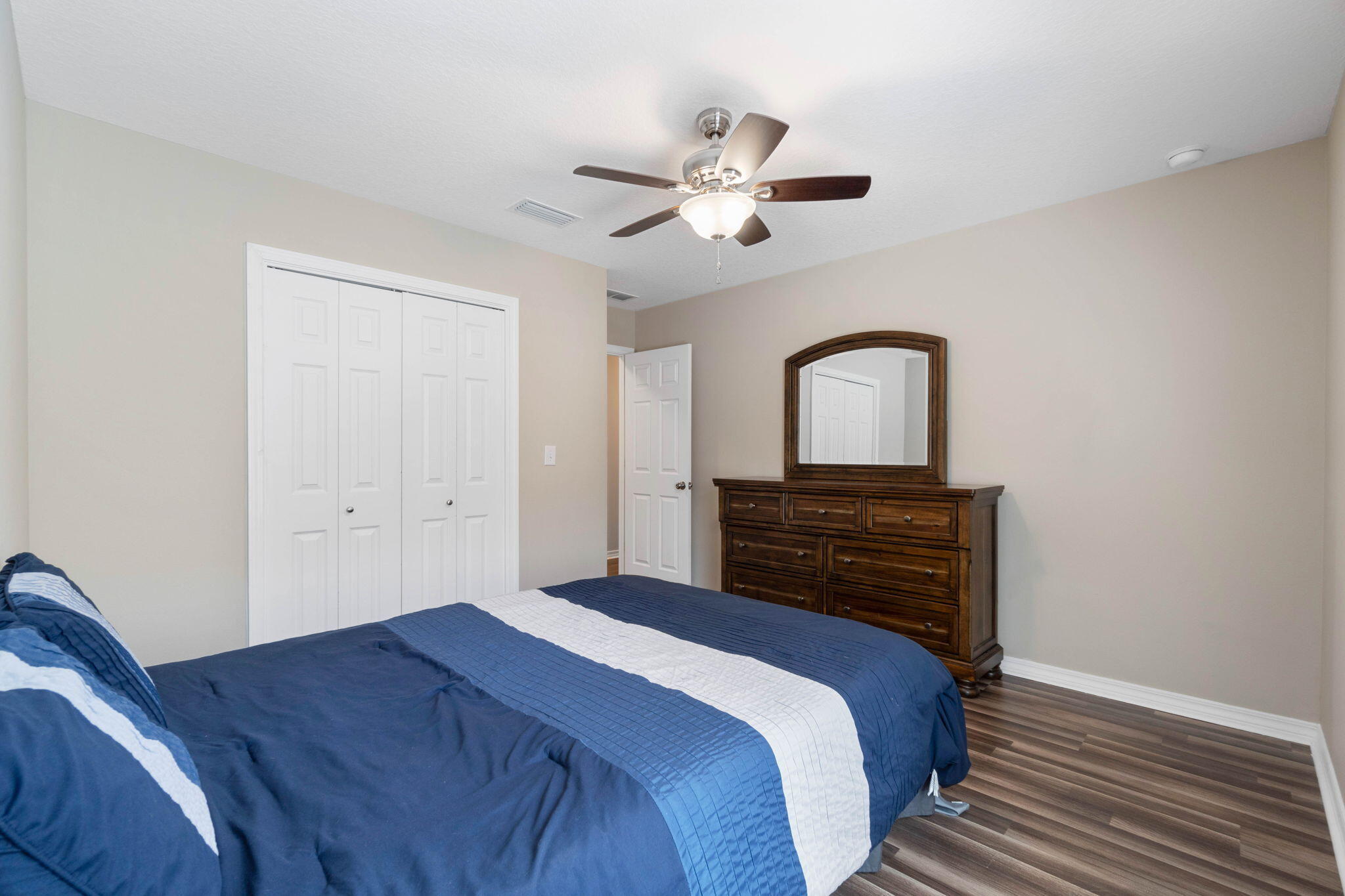 GARDEN CITY - Residential