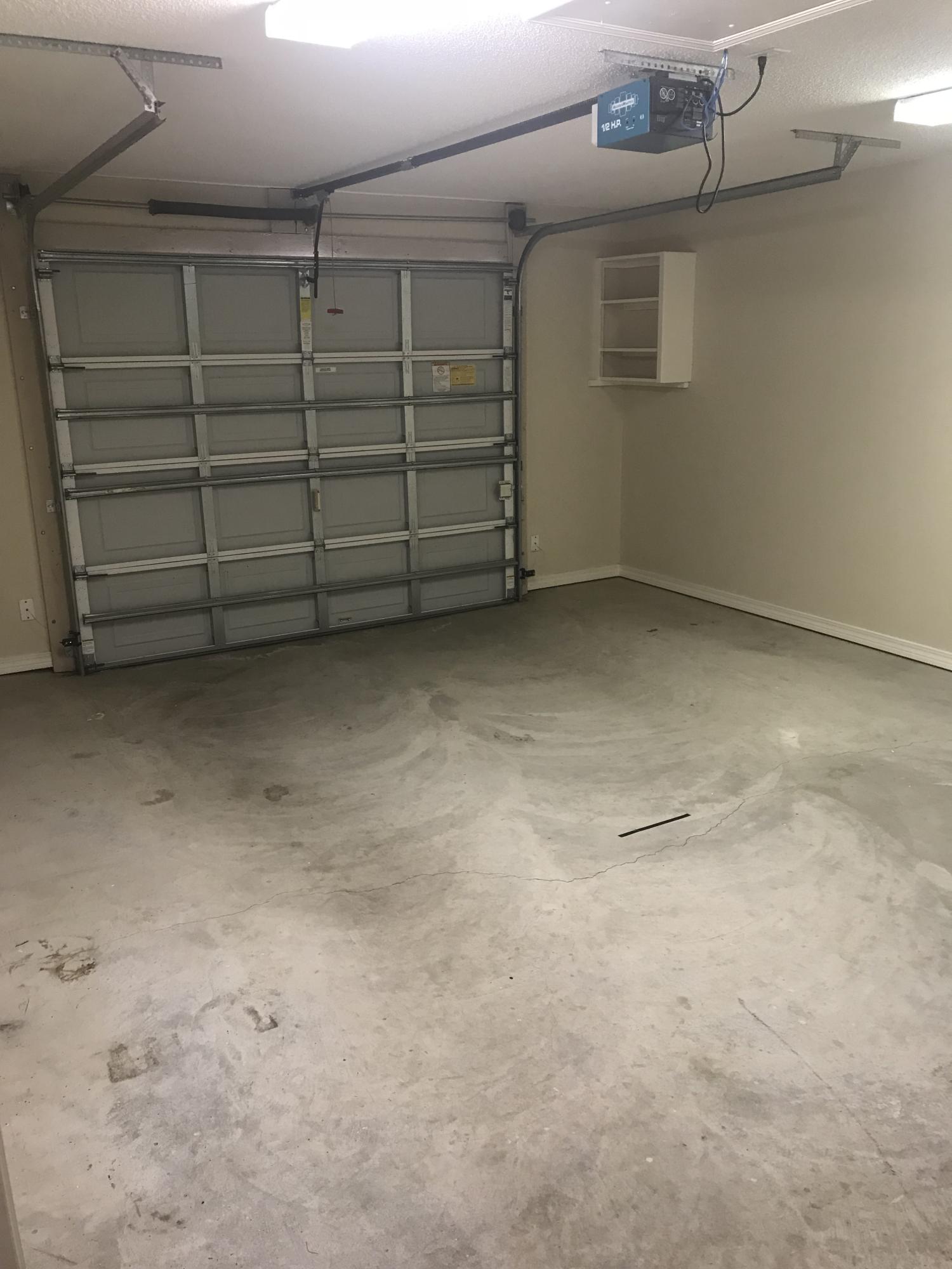 EDNEYS 2ND ADDN - Residential Lease