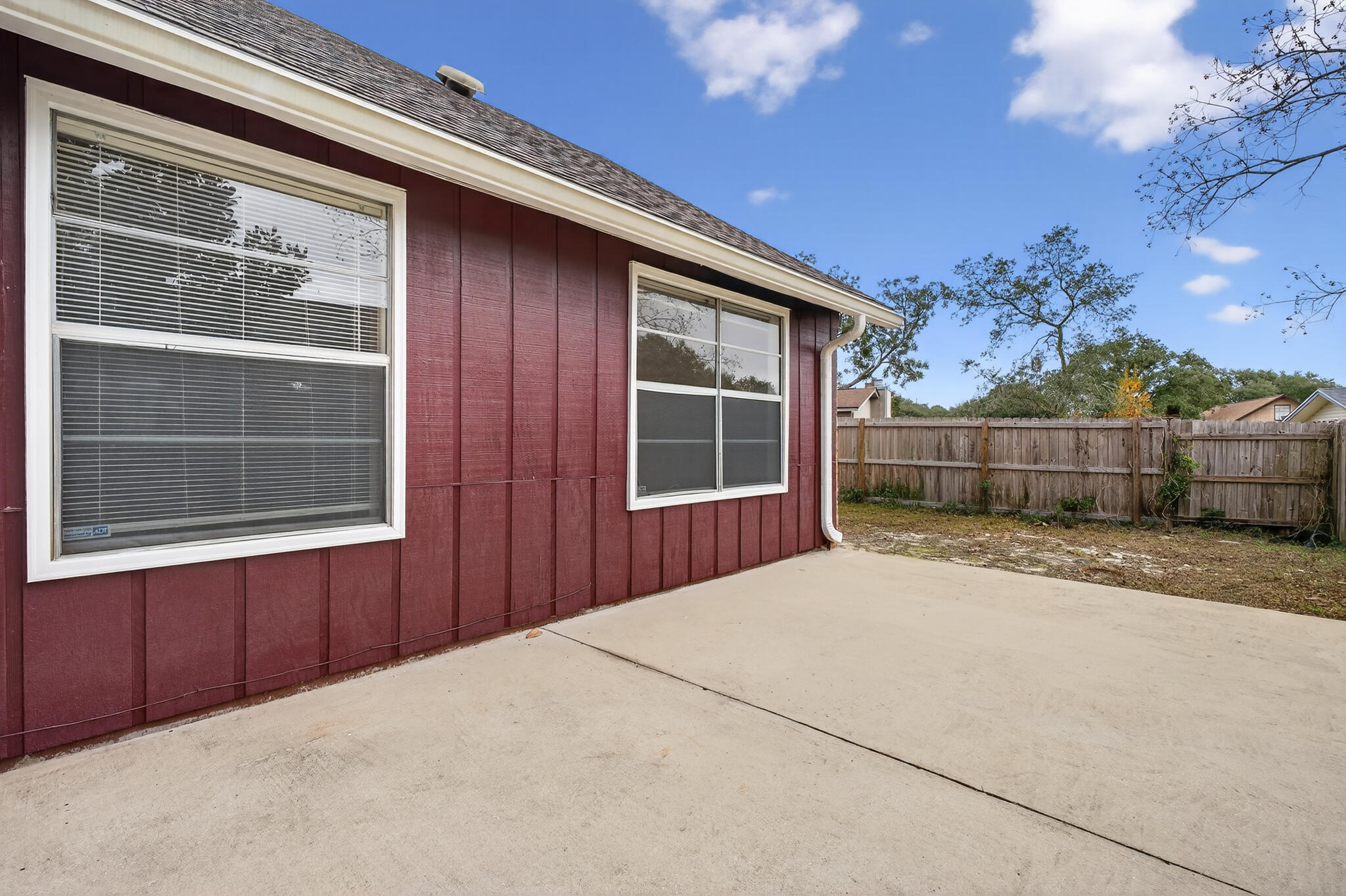 TANGLEWOOD 1ST ADDN - Residential