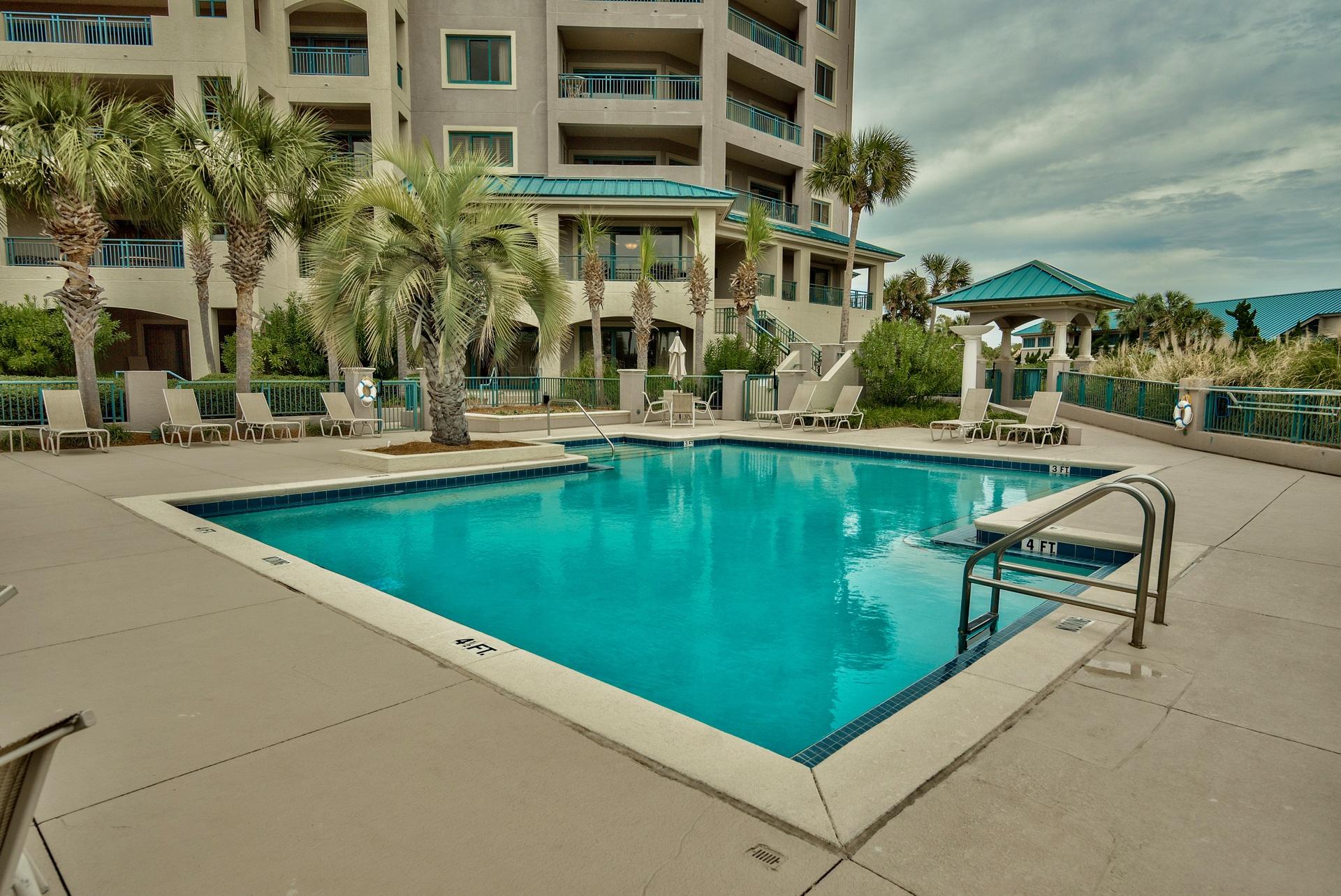 SOUTHWINDS III - Residential