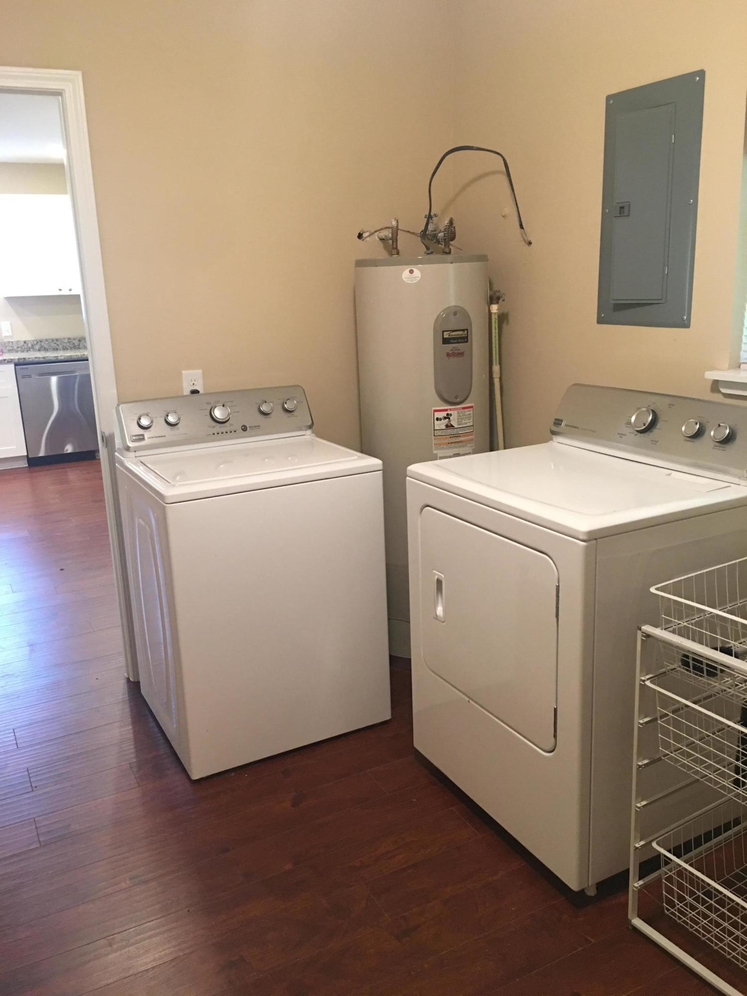 MAGNOLIA SHORES - Residential Lease