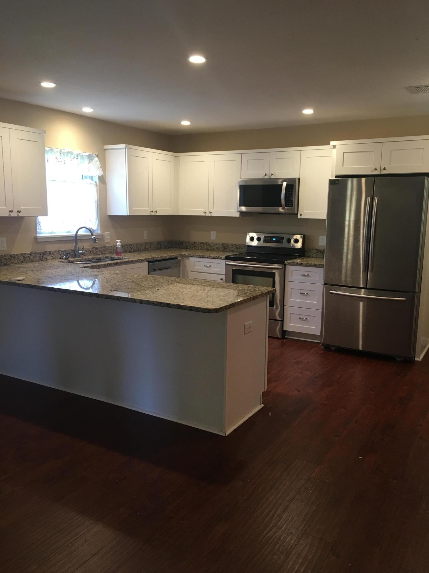 MAGNOLIA SHORES - Residential Lease