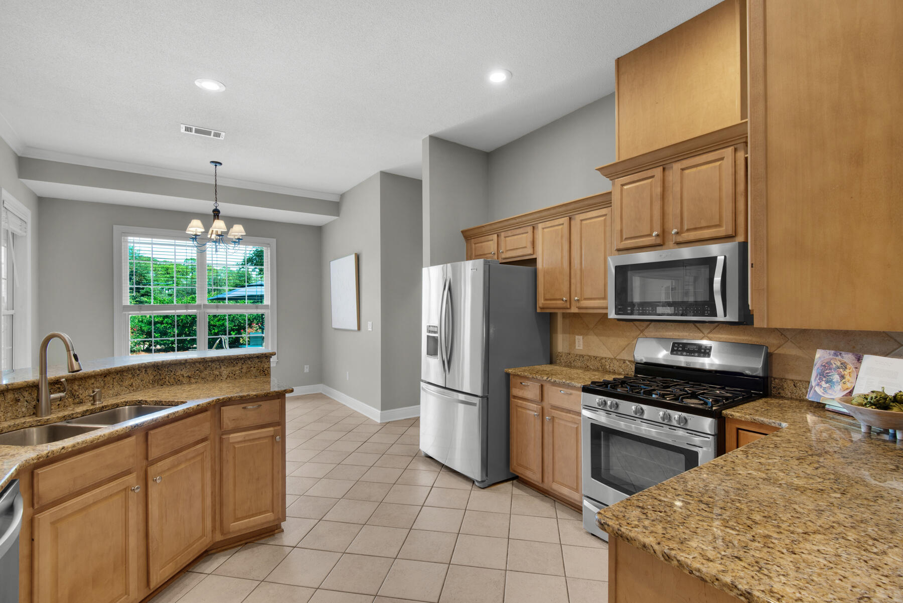MAGNOLIA PLANTATION AT BLUEWATER BAY - Residential