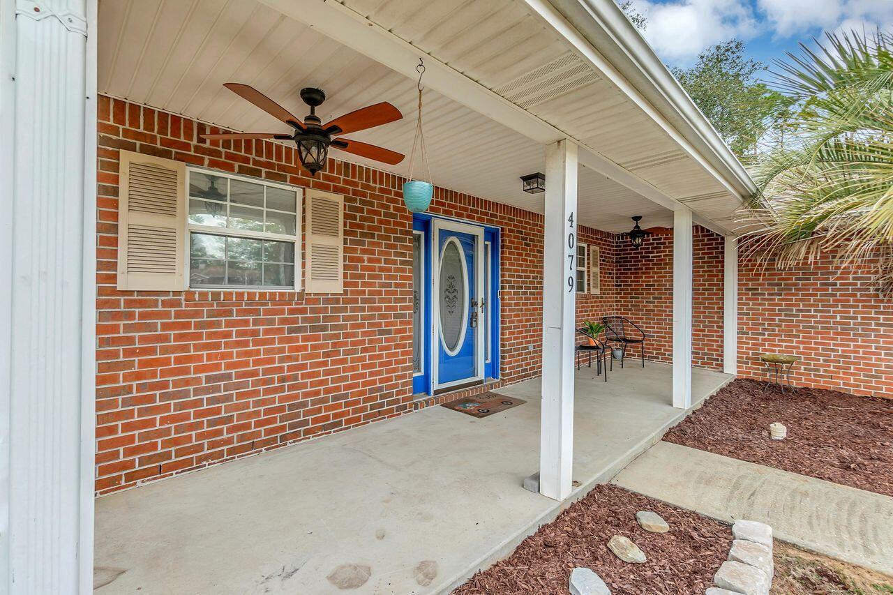 WOODBURY FOREST - Residential
