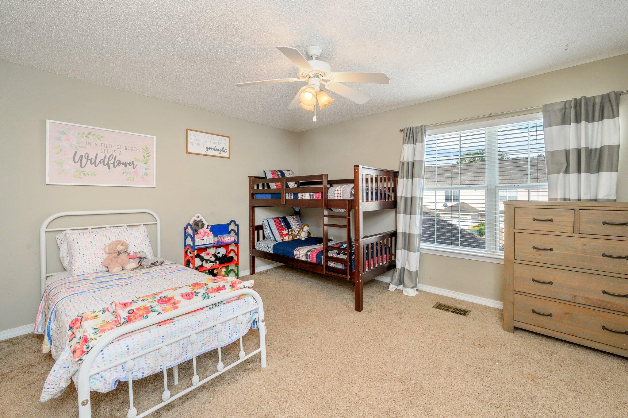 OAK PARK TOWNHOMES - Residential
