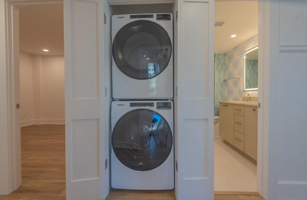 WHITE CLIFFS CONDO - Residential