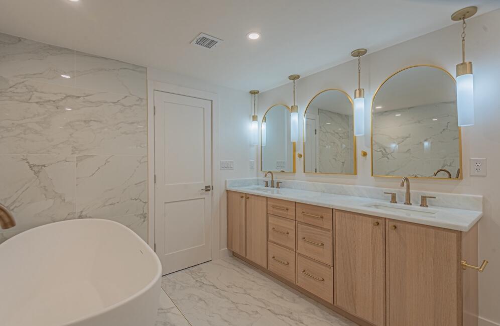 WHITE CLIFFS CONDO - Residential