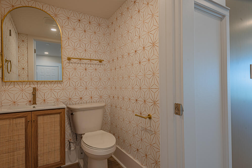 WHITE CLIFFS CONDO - Residential