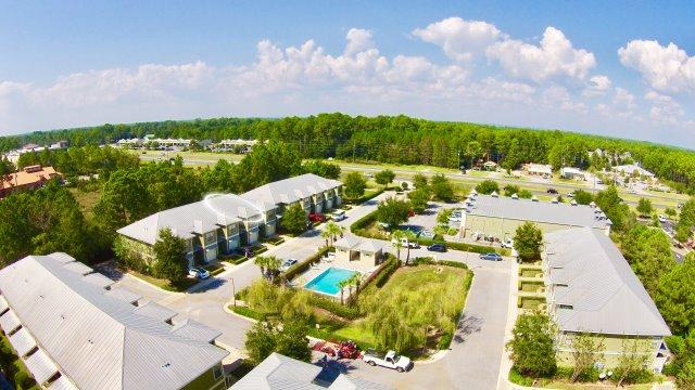 SOUTH HAVEN TOWNHOMES - Residential