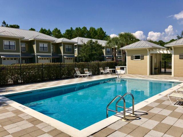 SOUTH HAVEN TOWNHOMES - Residential