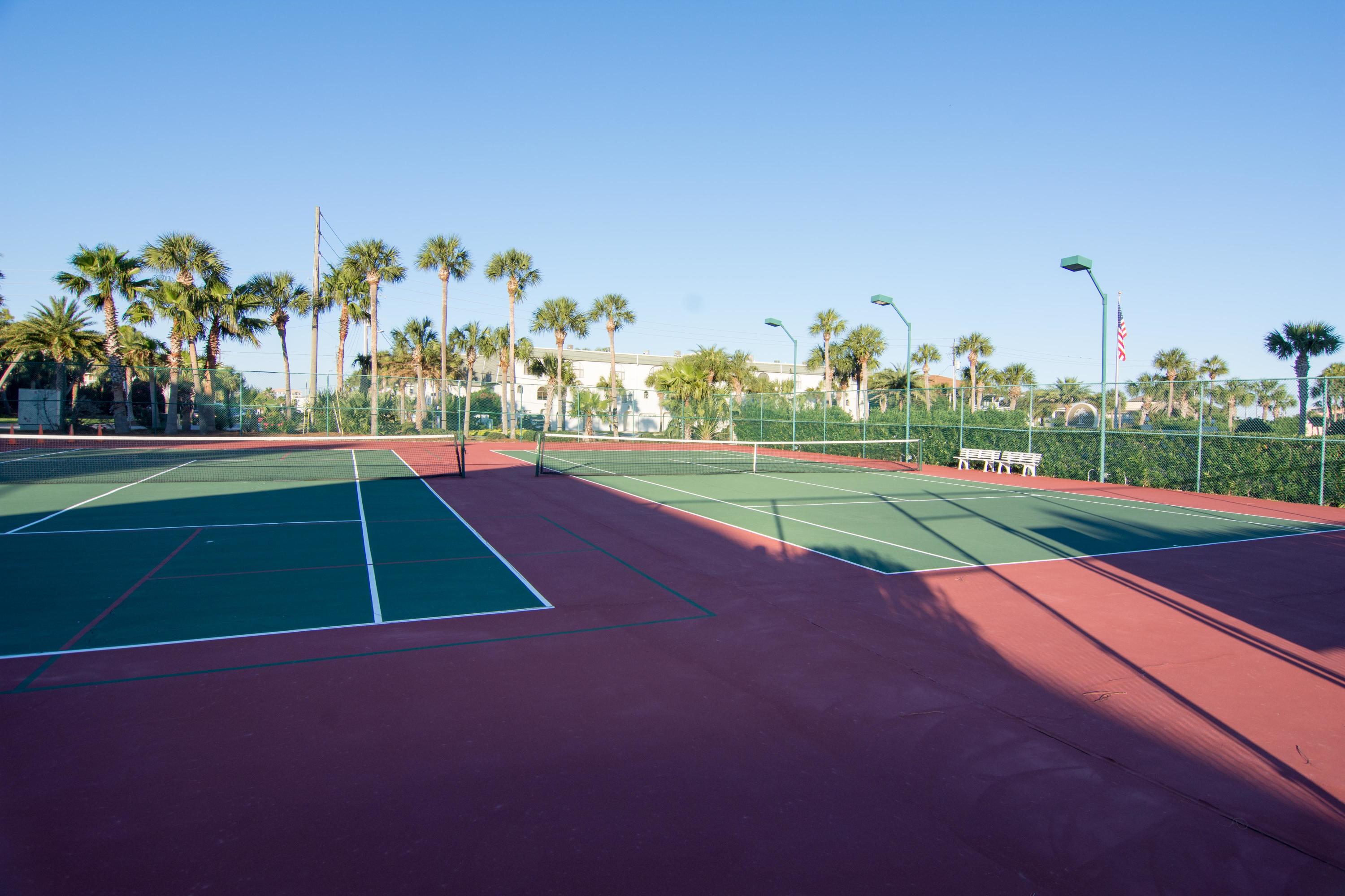 ISLANDER CONDO PH 2 - Residential