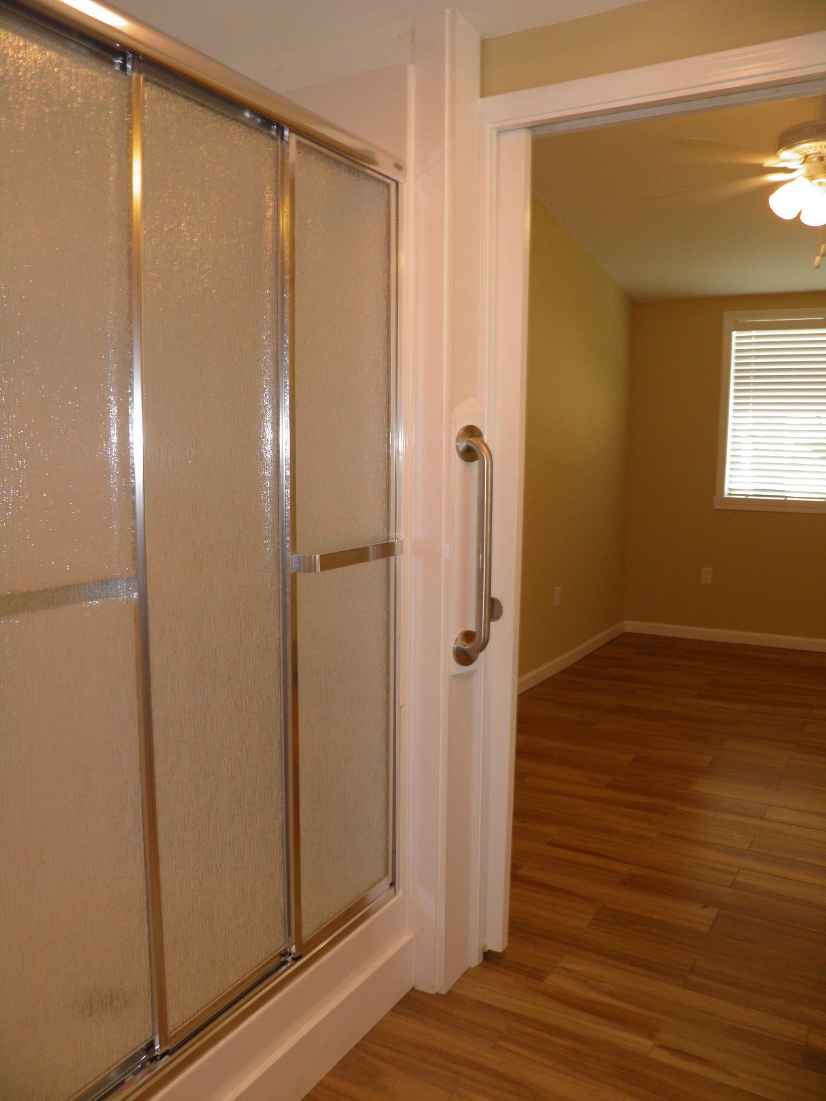 GARNIERS BEACH 2ND - Residential Lease