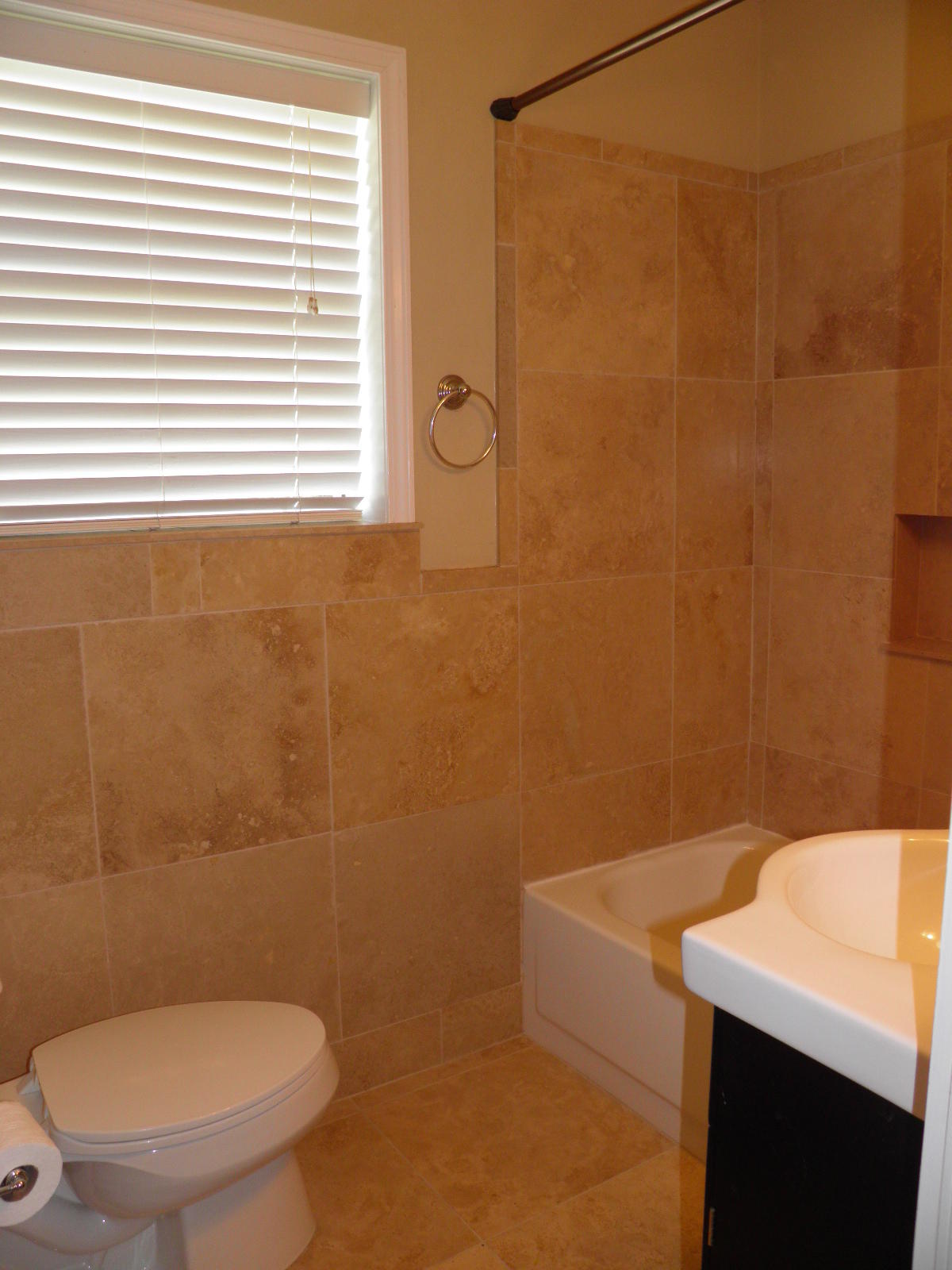 GARNIERS BEACH 2ND - Residential Lease