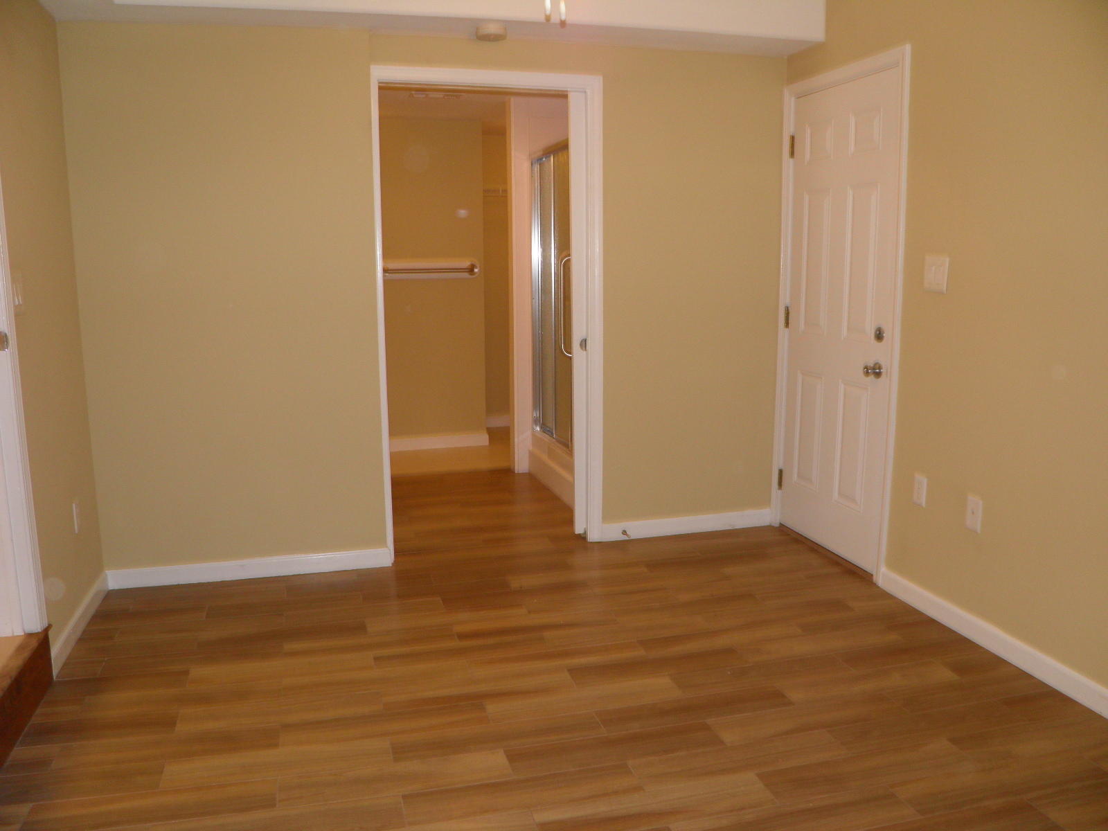 GARNIERS BEACH 2ND - Residential Lease
