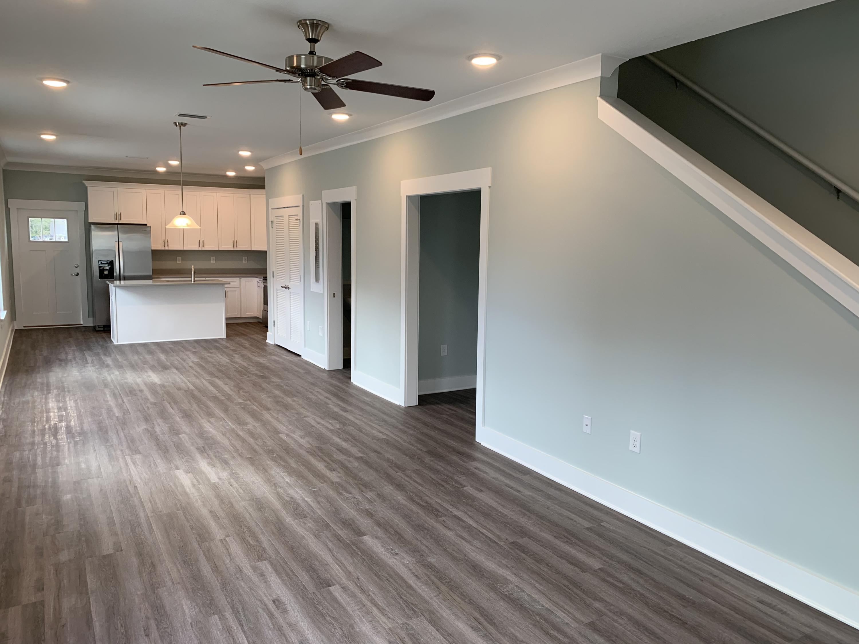 VERANDAS AT FREEPORT - Residential Lease