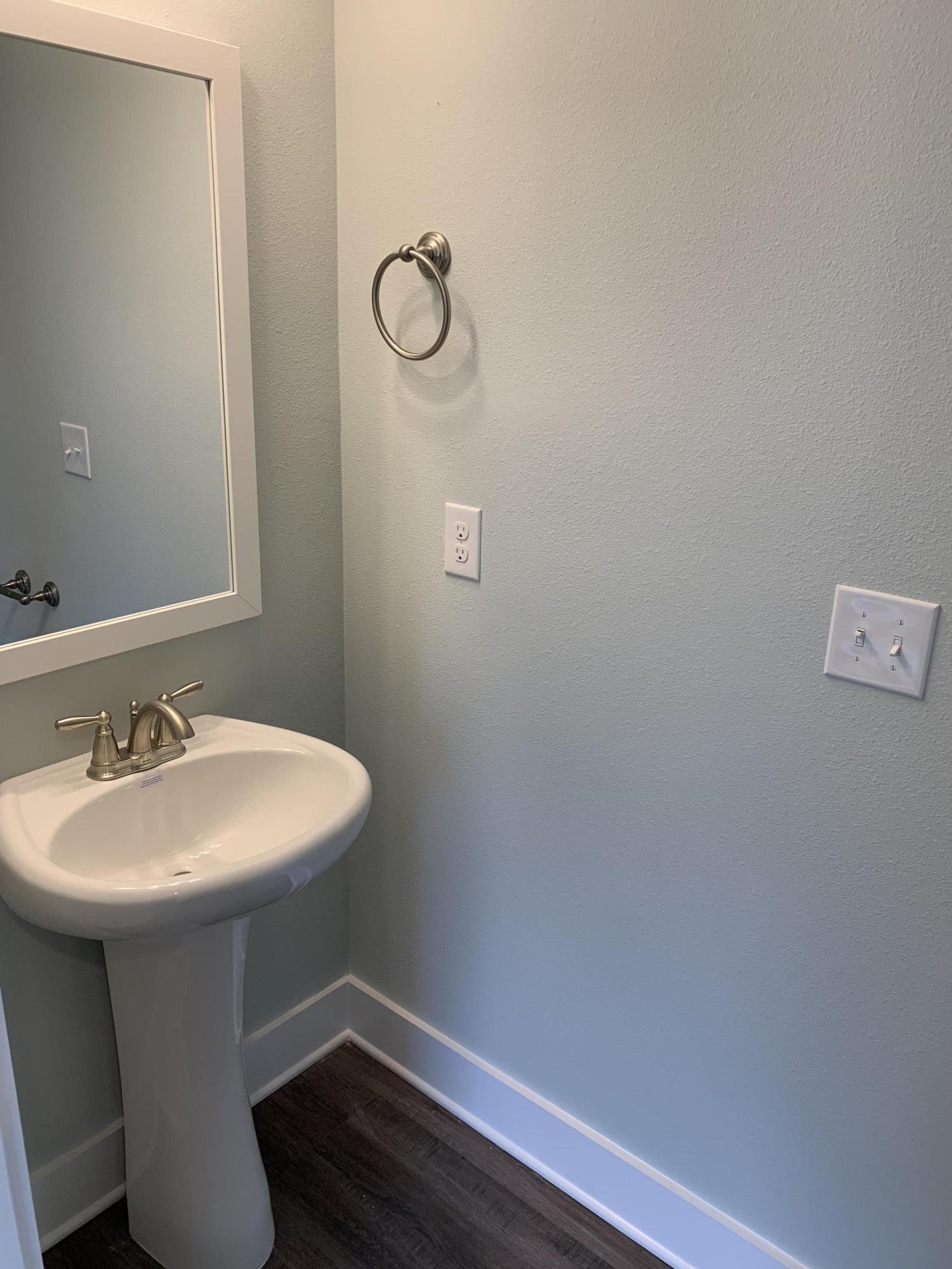VERANDAS AT FREEPORT - Residential Lease