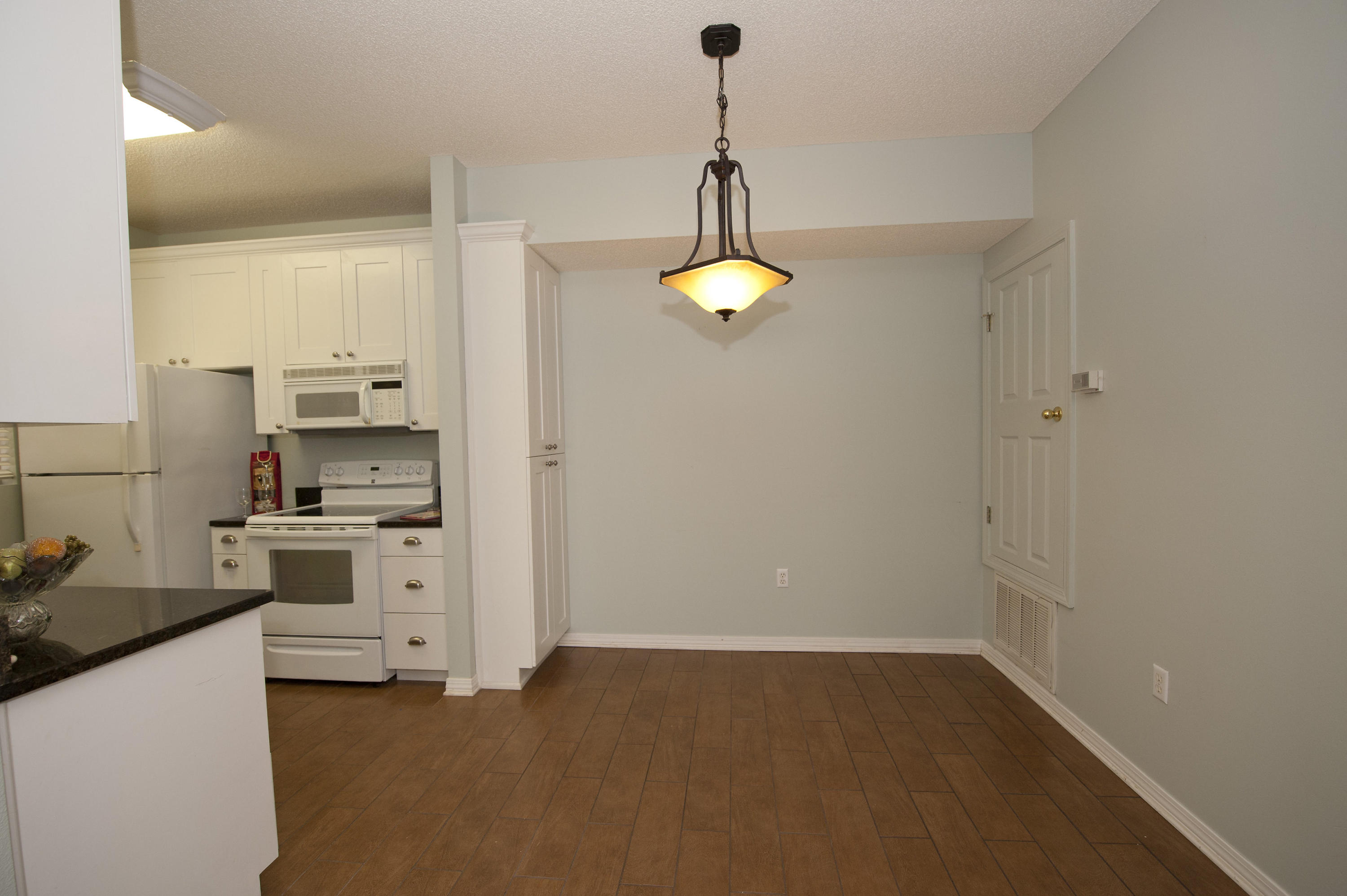 THE OAKS AT NICEVILLE - Residential