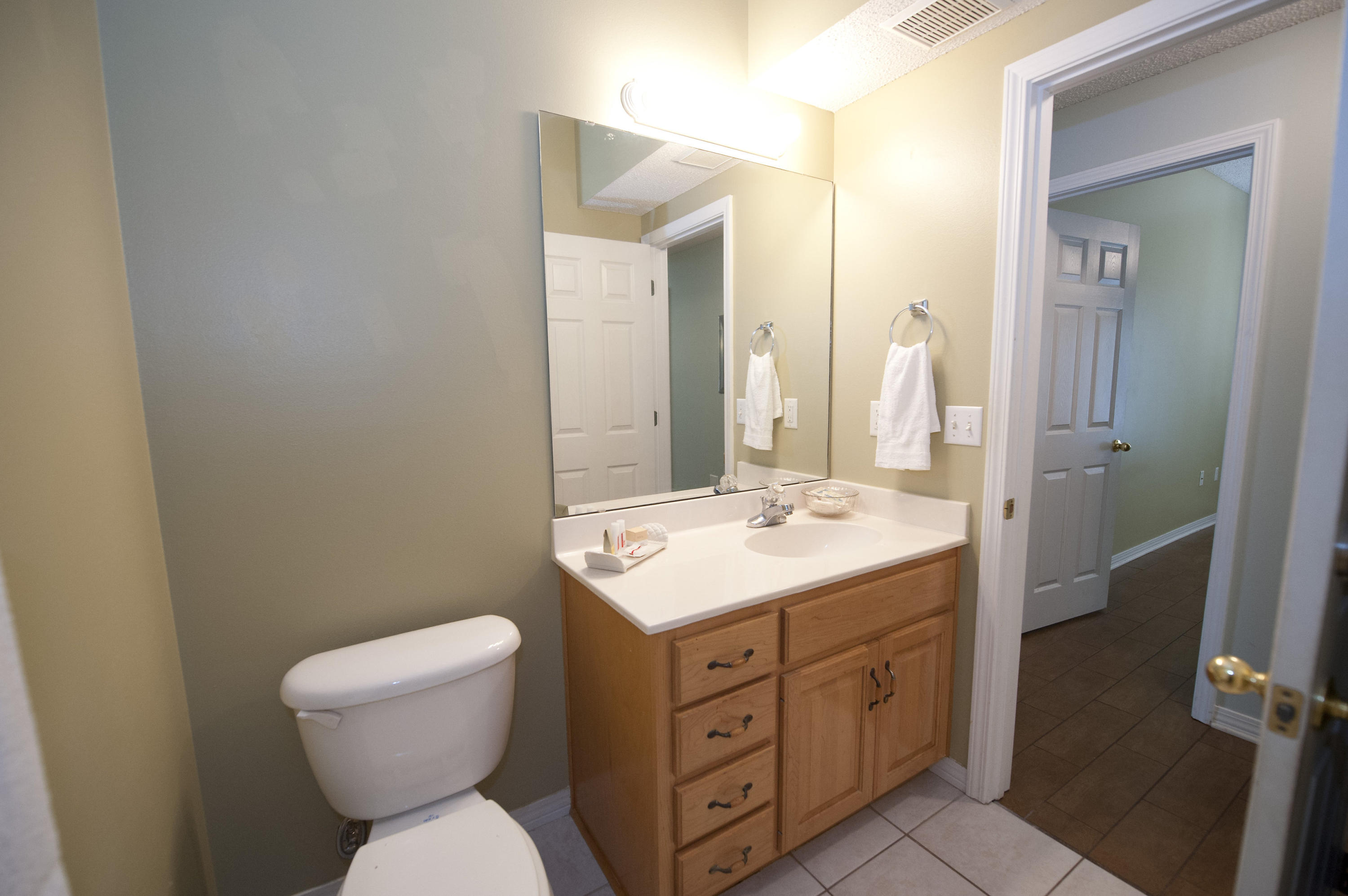 THE OAKS AT NICEVILLE - Residential