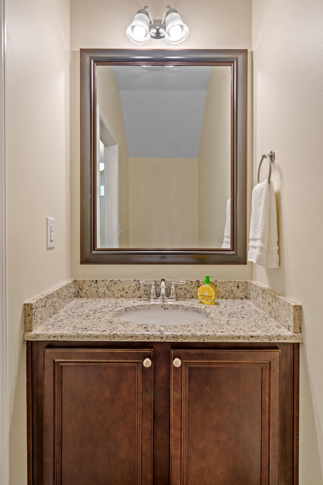 RESERVE POINTE - Residential