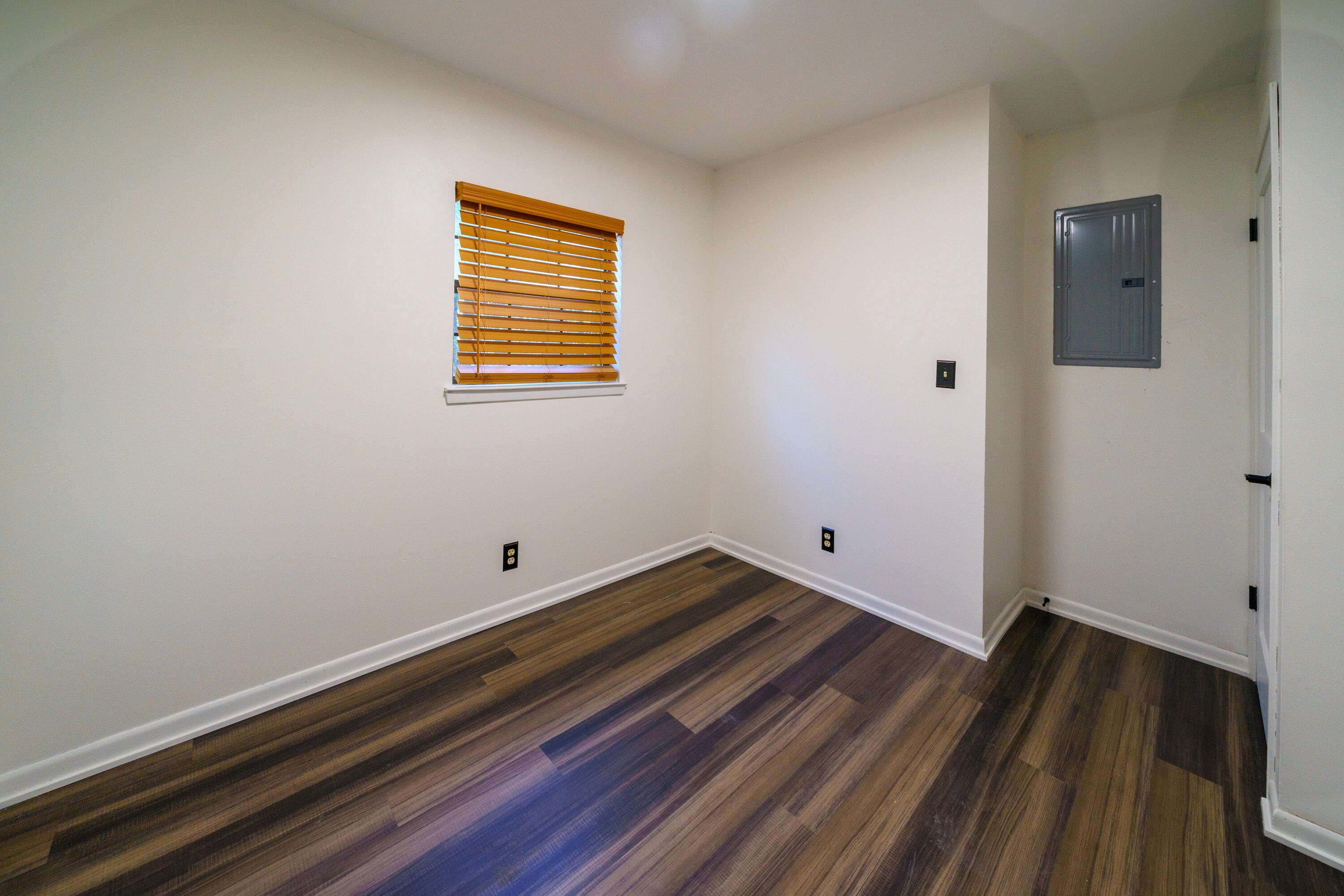 CHICKASAW S/D - Residential Lease