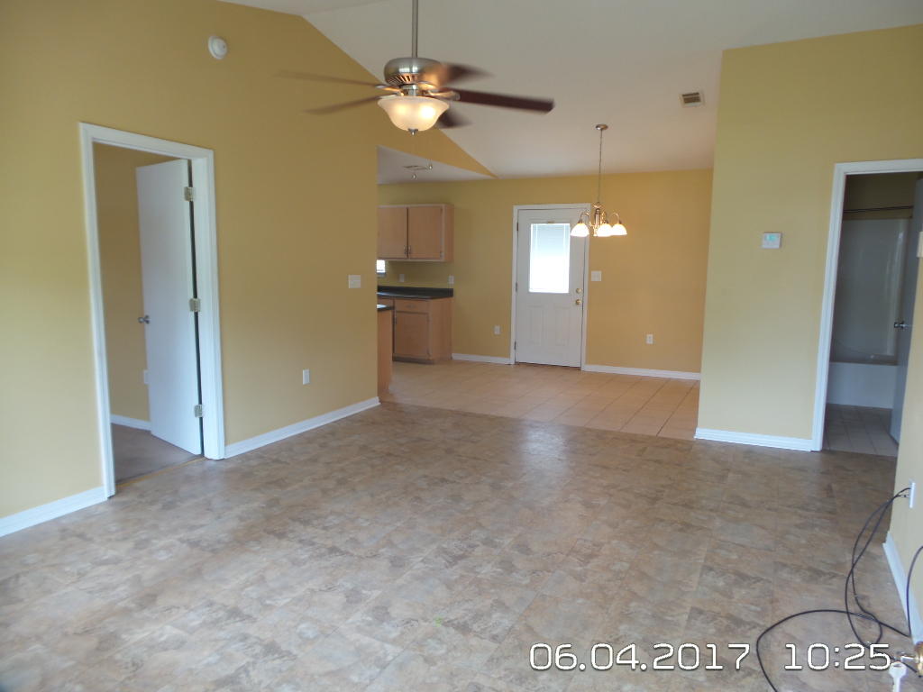APLIN HEIGHTS S/D PH 1 - Residential Lease