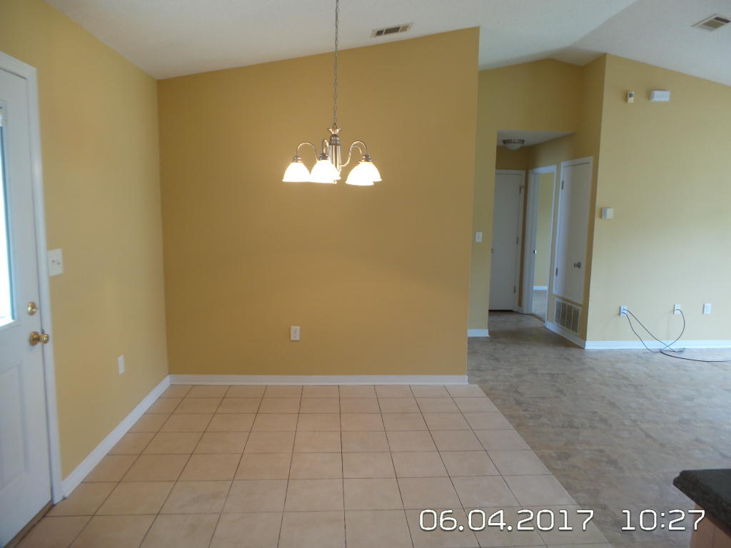 APLIN HEIGHTS S/D PH 1 - Residential Lease