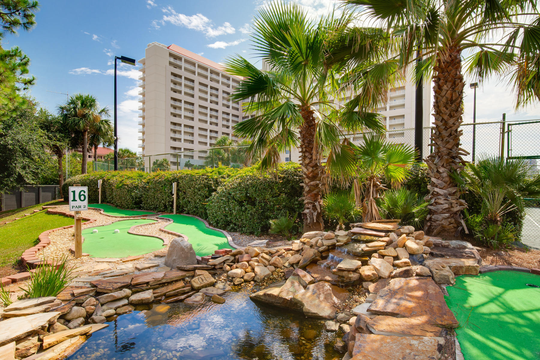 TIDES AT TOPS'L - Residential