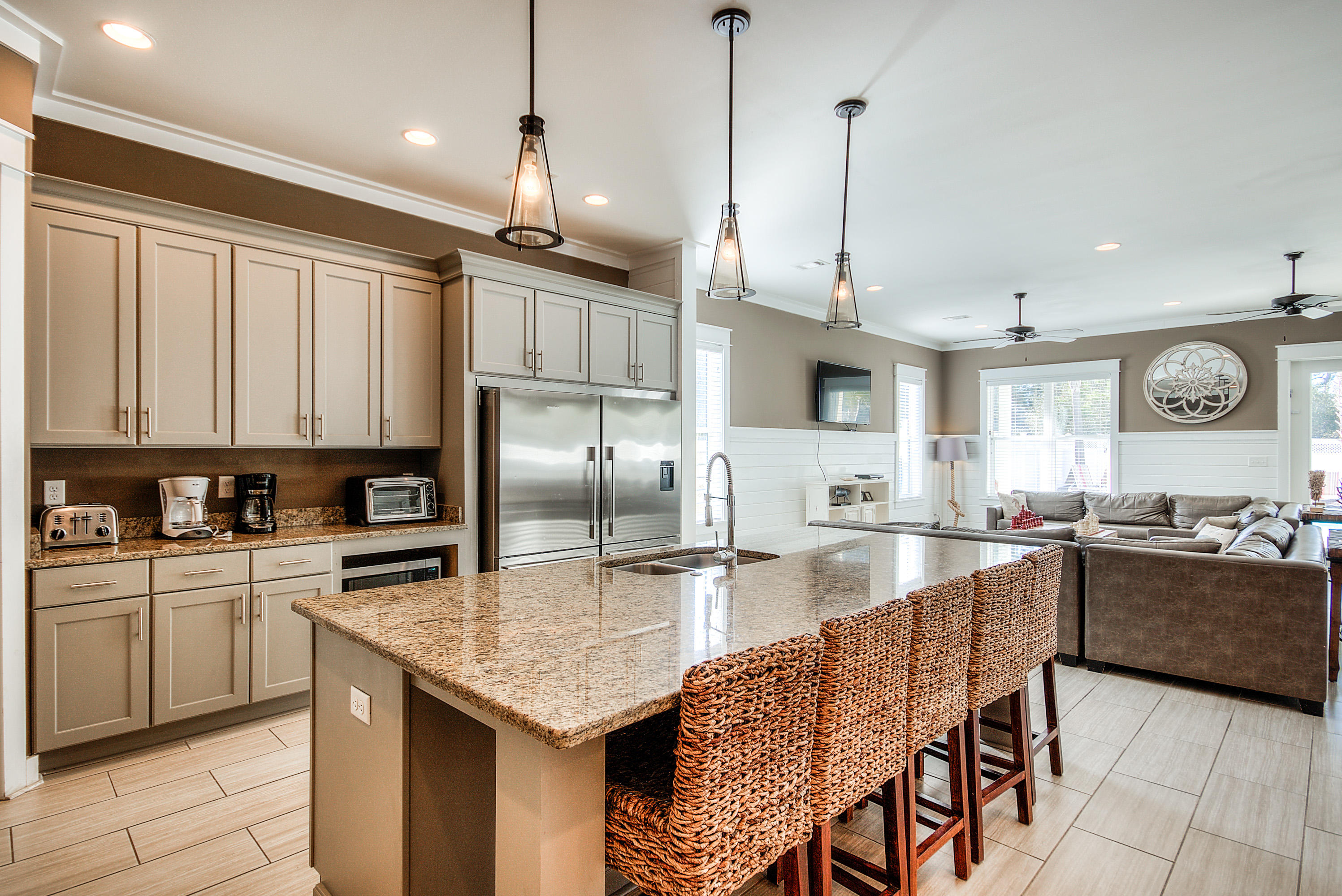 GULF SHORE MANOR - Residential