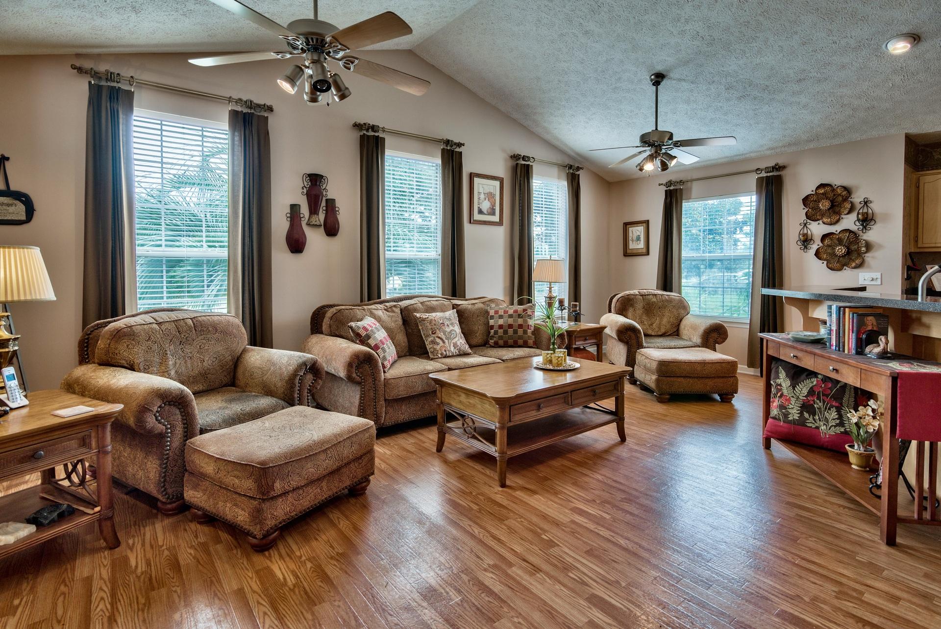 WHITE SANDS ESTATES - Residential