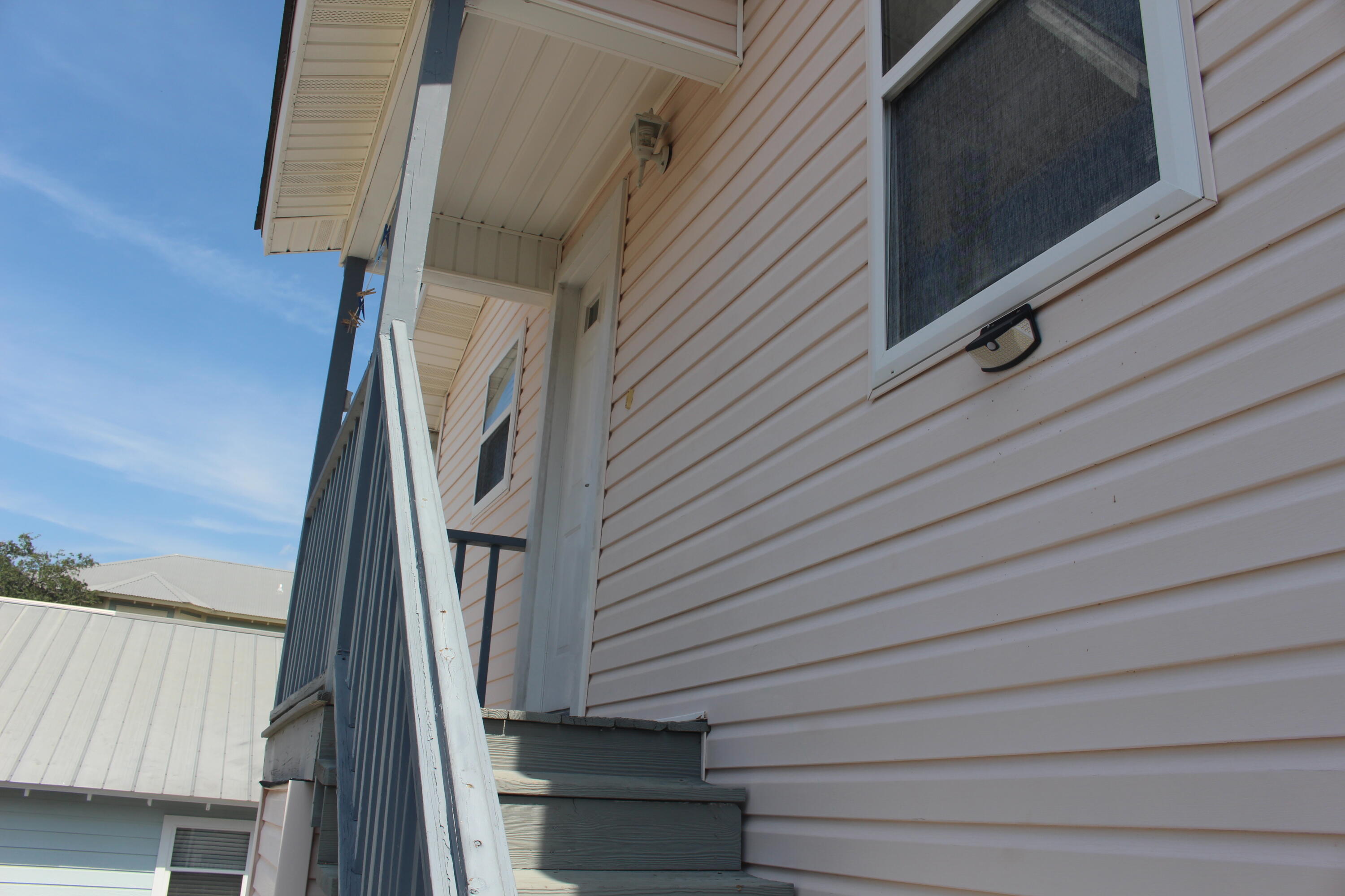 CRYSTAL BEACH - Residential Lease