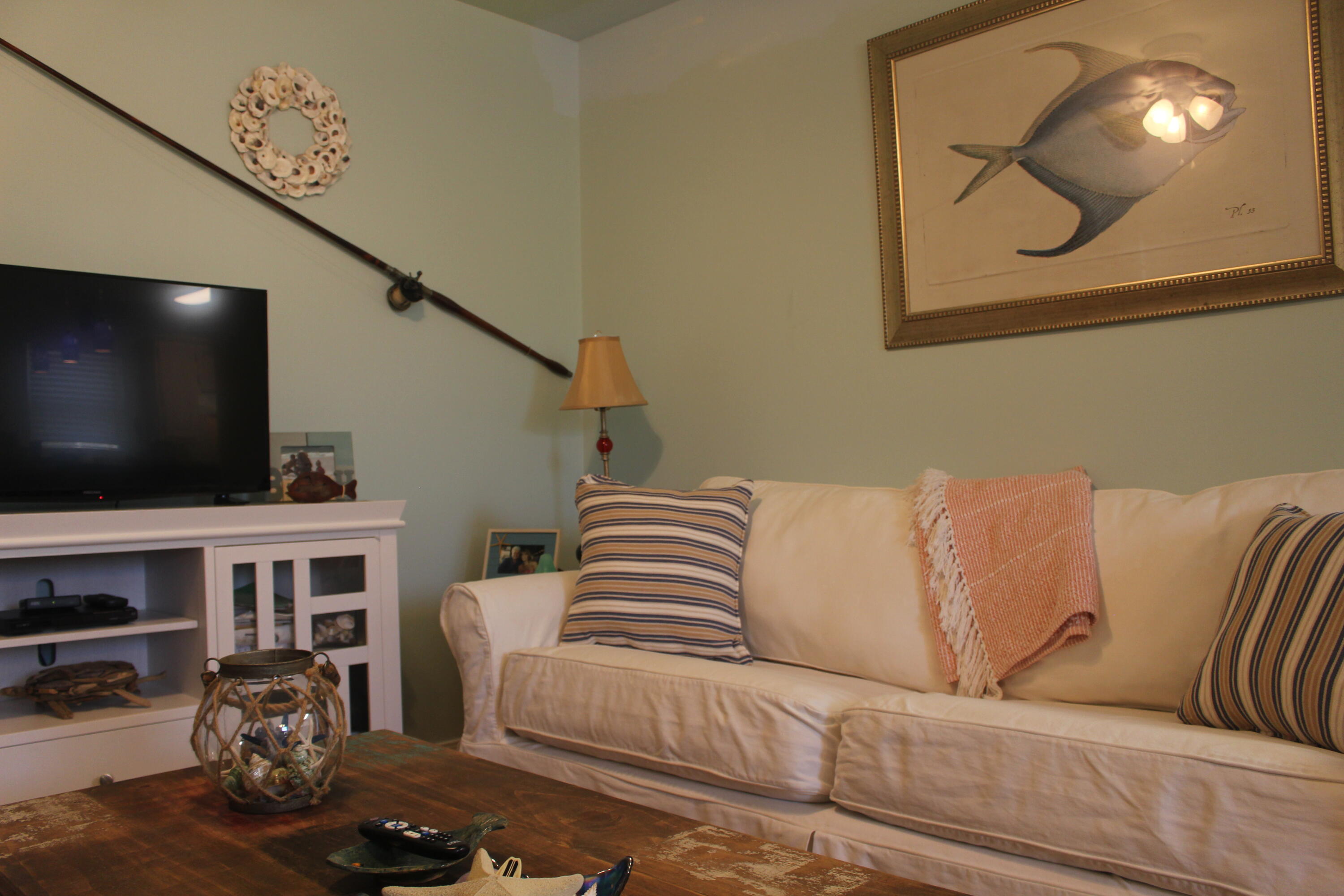 CRYSTAL BEACH - Residential Lease