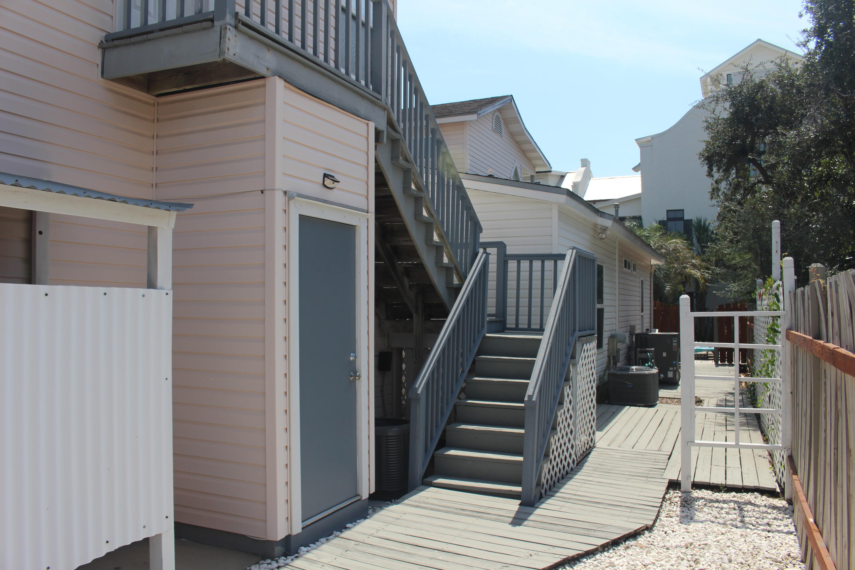 CRYSTAL BEACH - Residential Lease